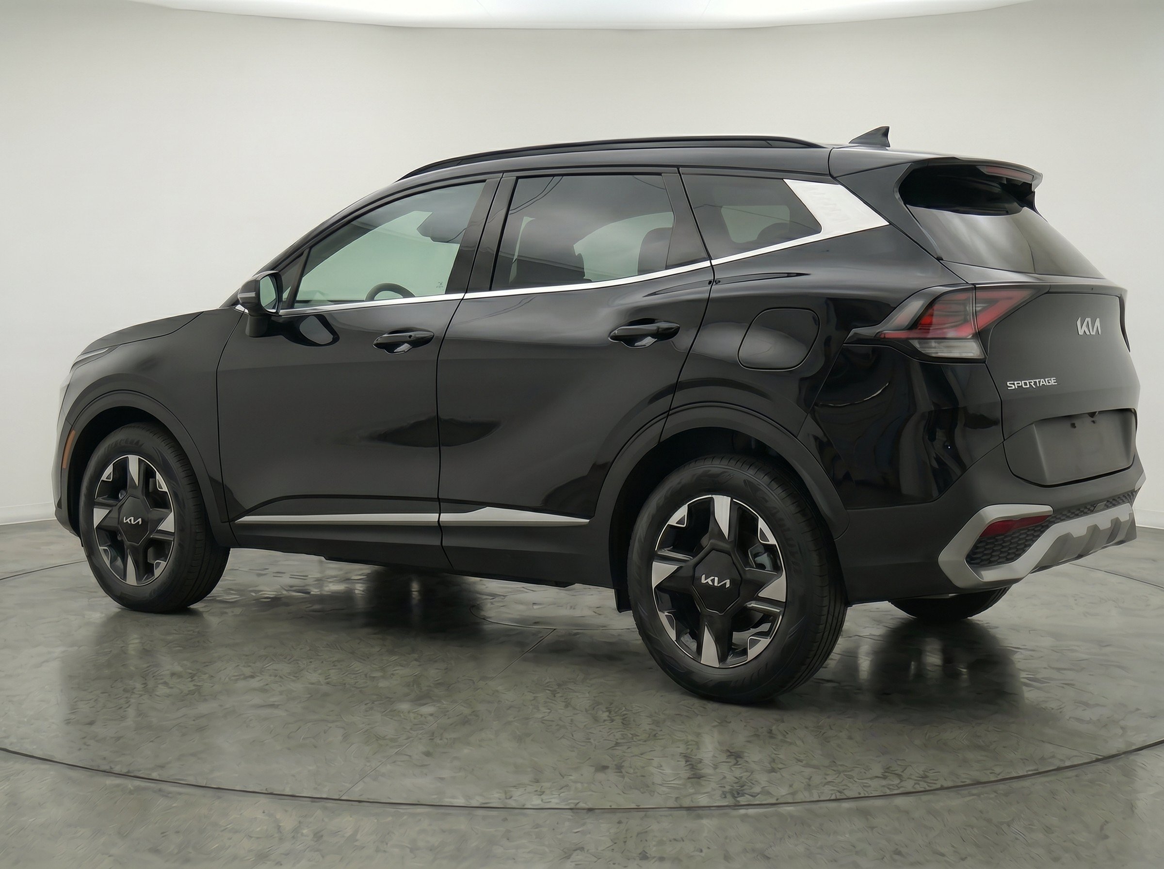 Thumbnail: 2026 Kia Sportage - 6