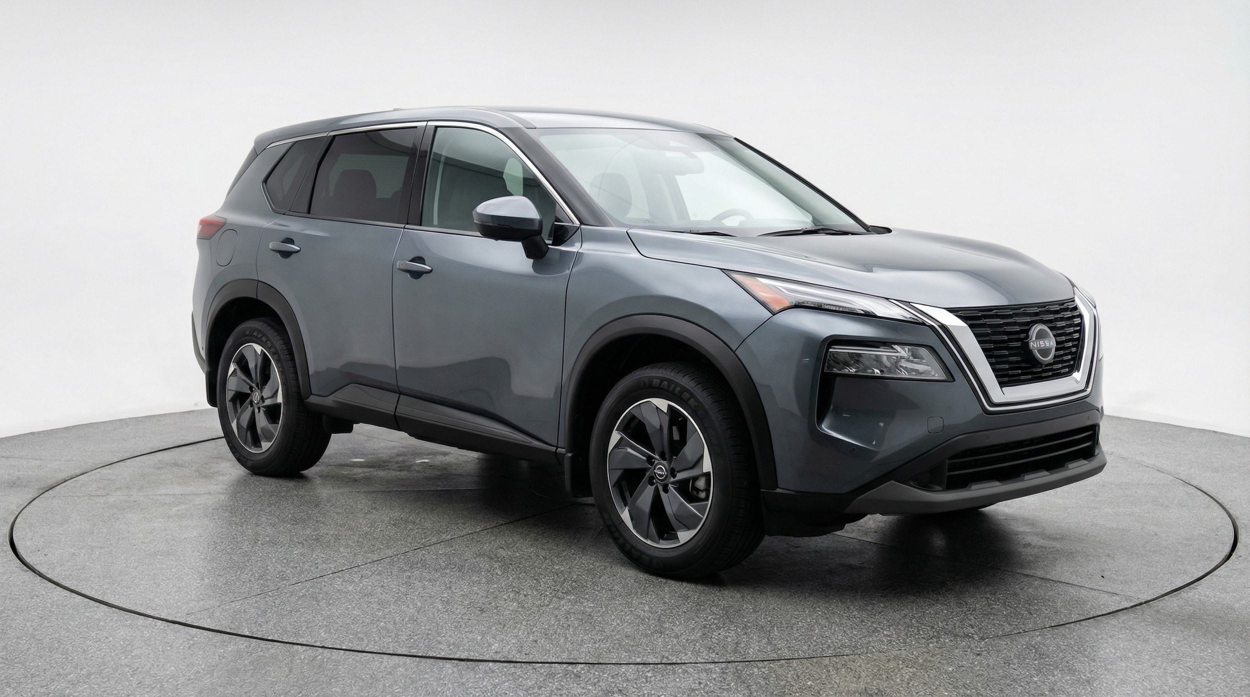 Thumbnail: 2025 Nissan Rogue - 1