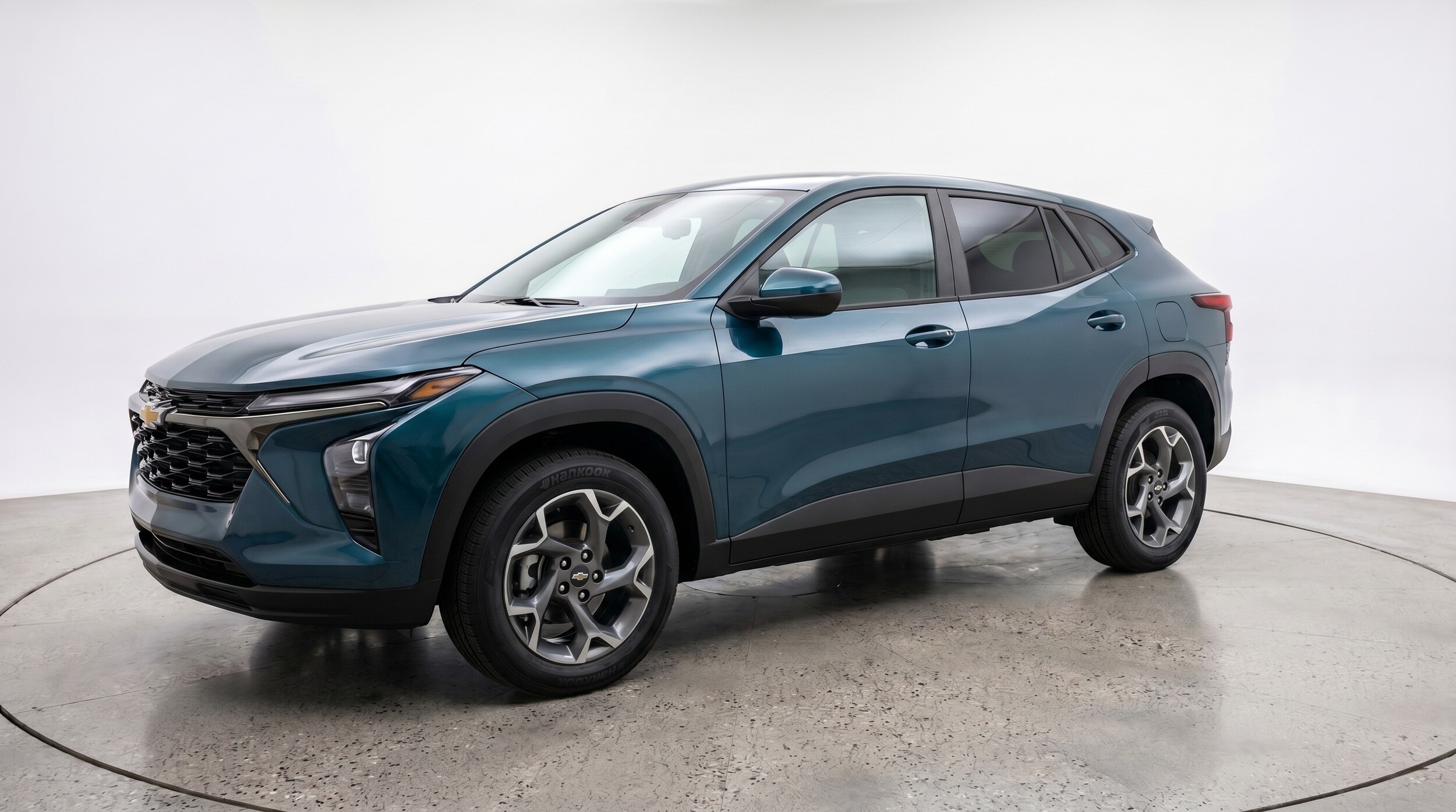 Thumbnail: 2025 Chevrolet Trax - 3