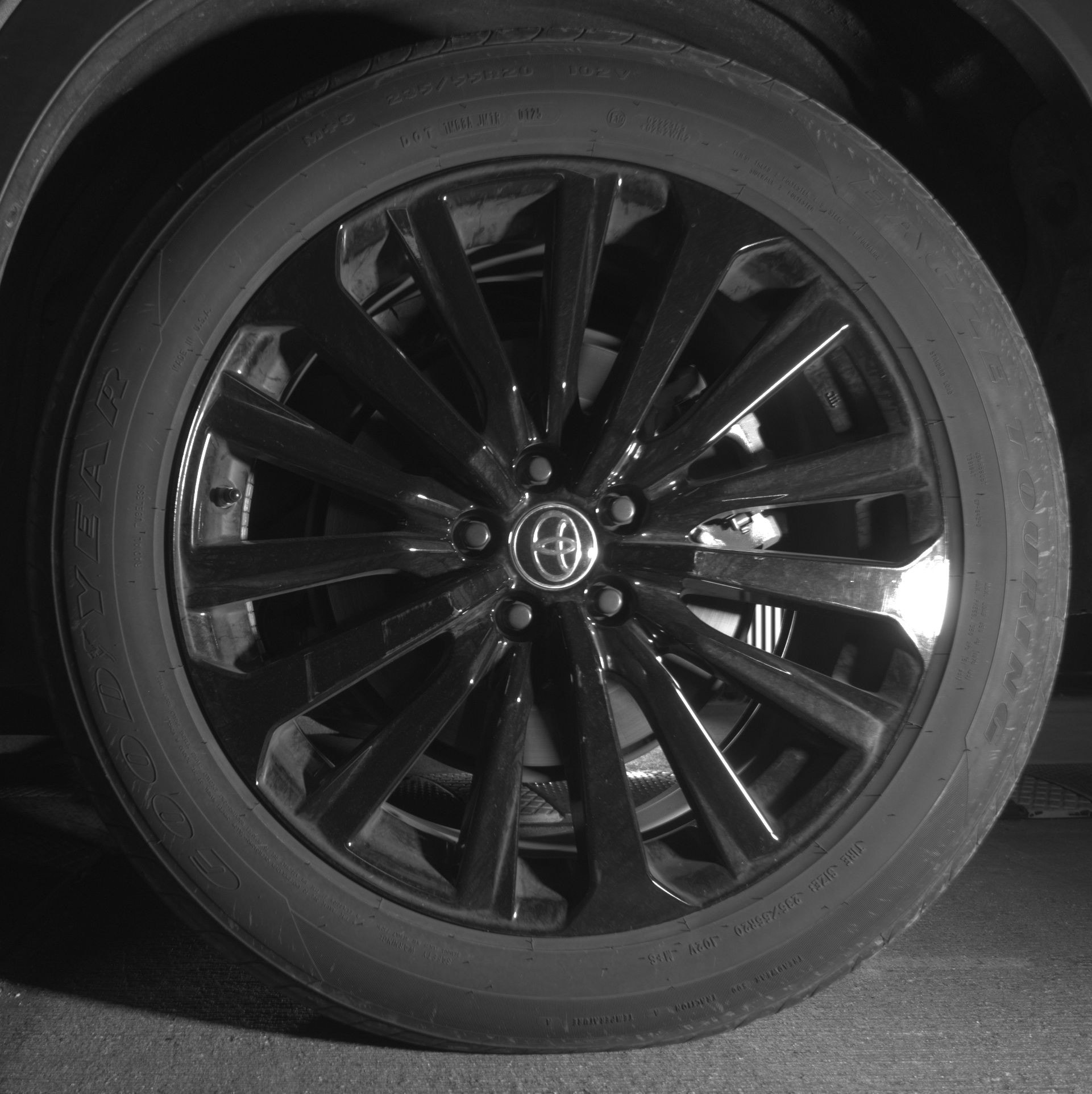 Thumbnail: 2025 Toyota Highlander - 11