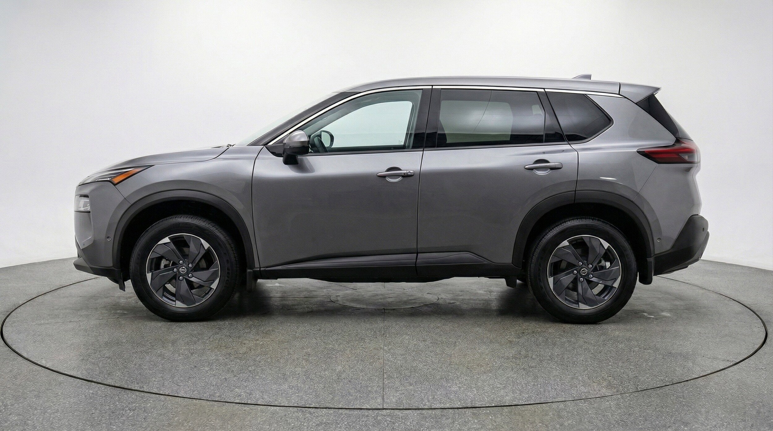 Thumbnail: 2025 Nissan Rogue - 5