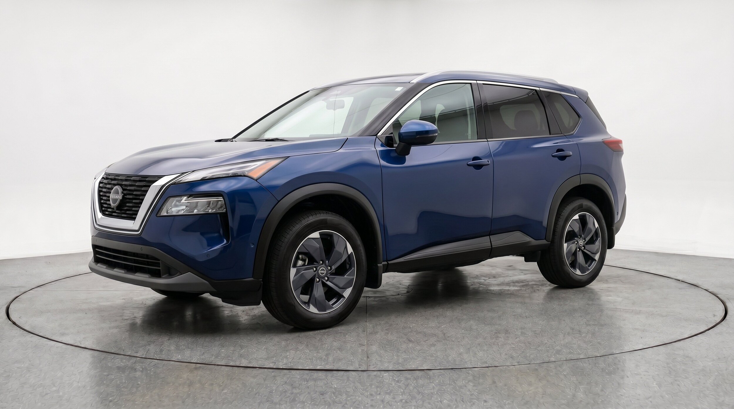 Thumbnail: 2025 Nissan Rogue - 3