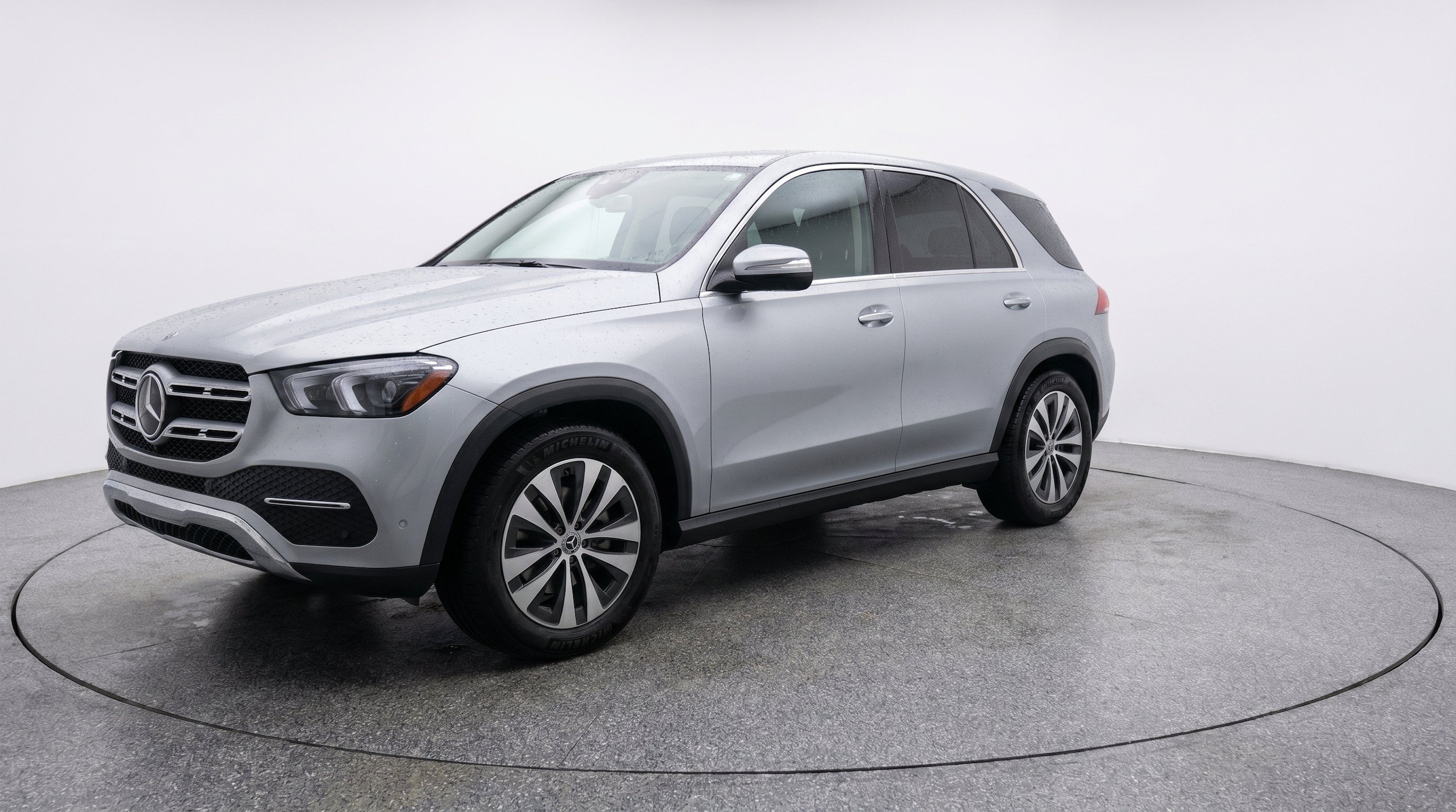Thumbnail: 2026 Mercedes-Benz GLE - 3
