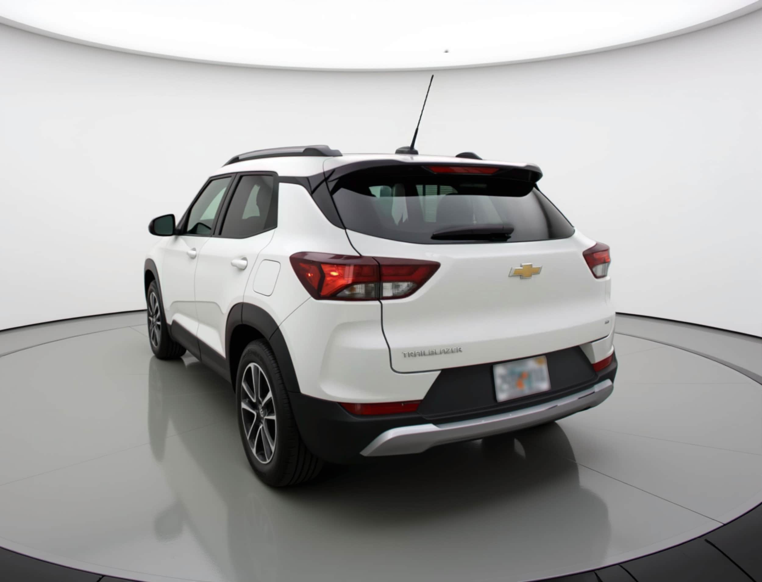 Thumbnail: 2025 Chevrolet TrailBlazer - 5