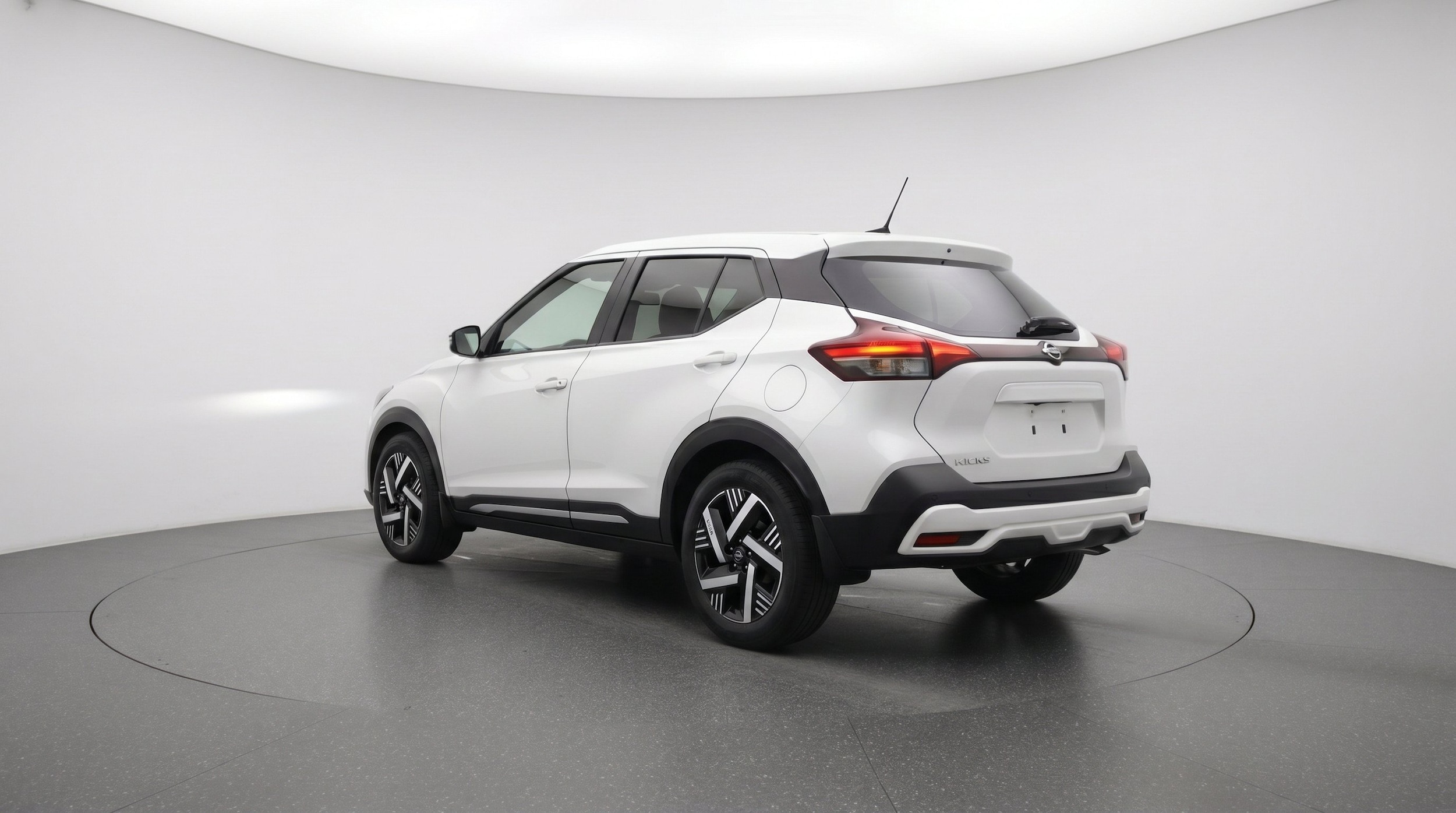 Thumbnail: 2026 Nissan Kicks - 6