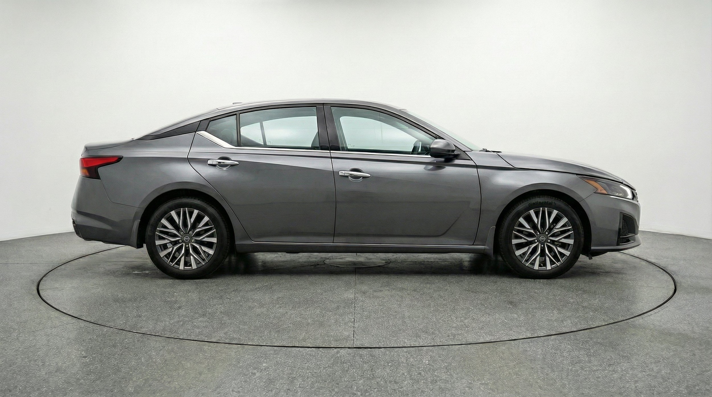 Thumbnail: 2025 Nissan Altima - 11