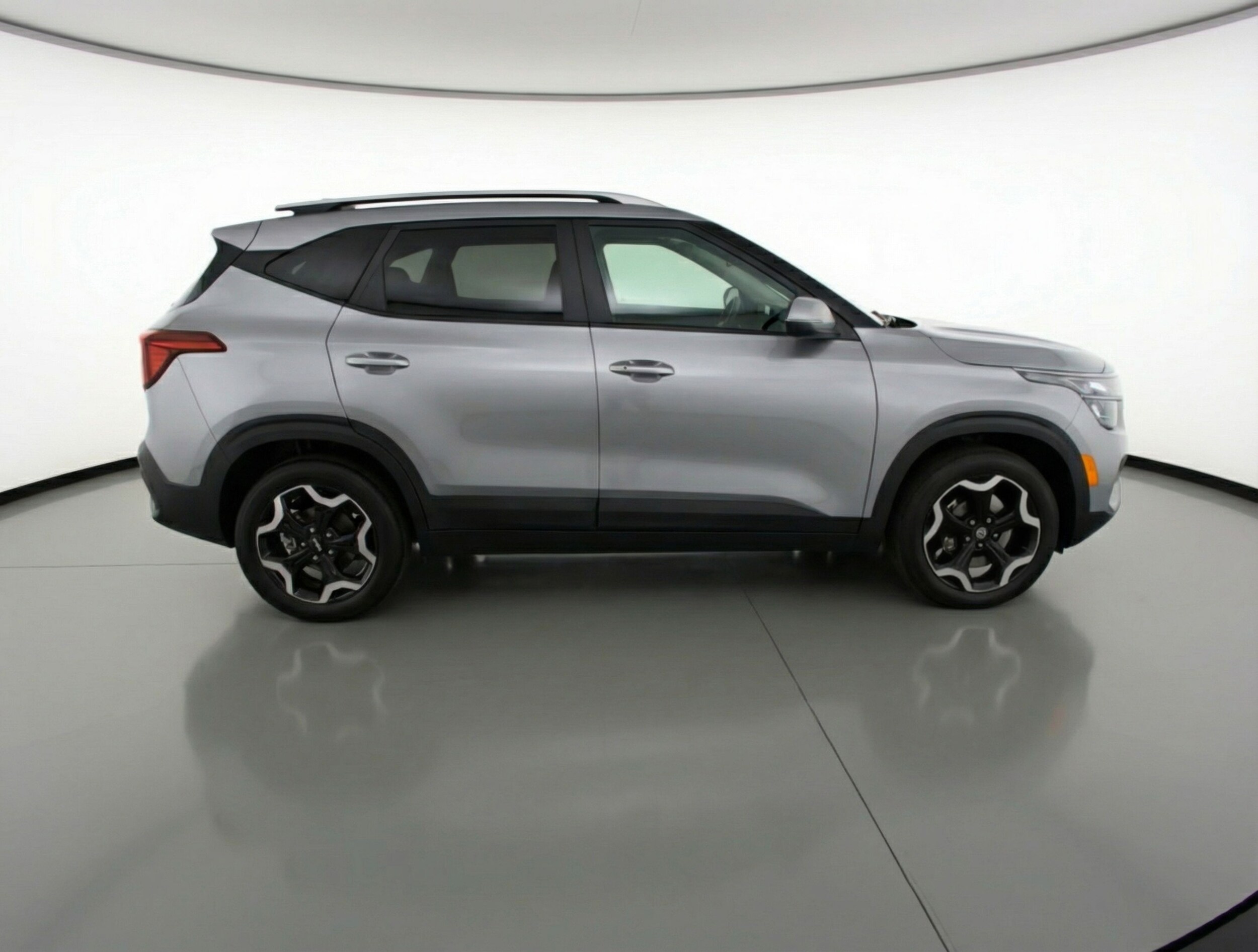 Thumbnail: 2025 Kia Seltos - 8