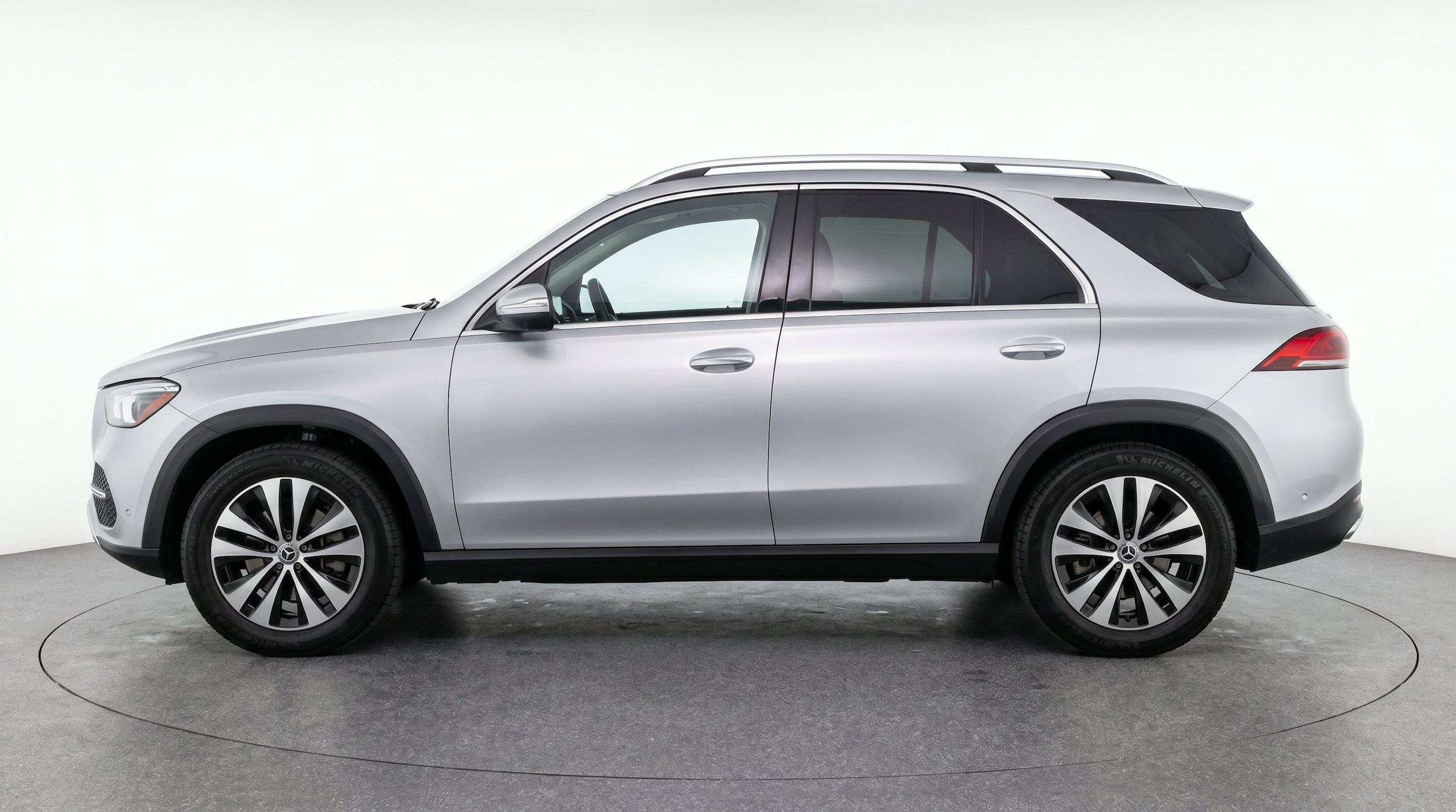 Thumbnail: 2026 Mercedes-Benz GLE - 5