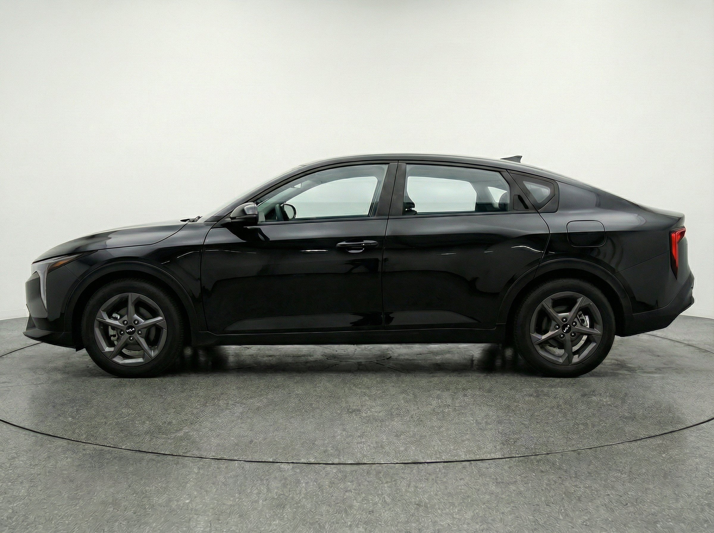Thumbnail: 2025 Kia K4 - 5