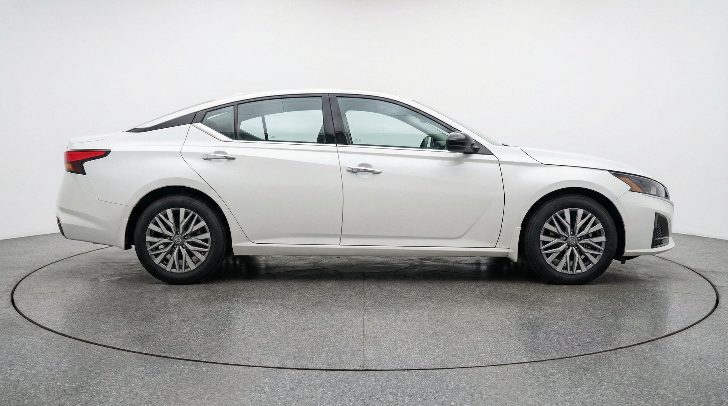 Thumbnail: 2025 Nissan Altima - 11