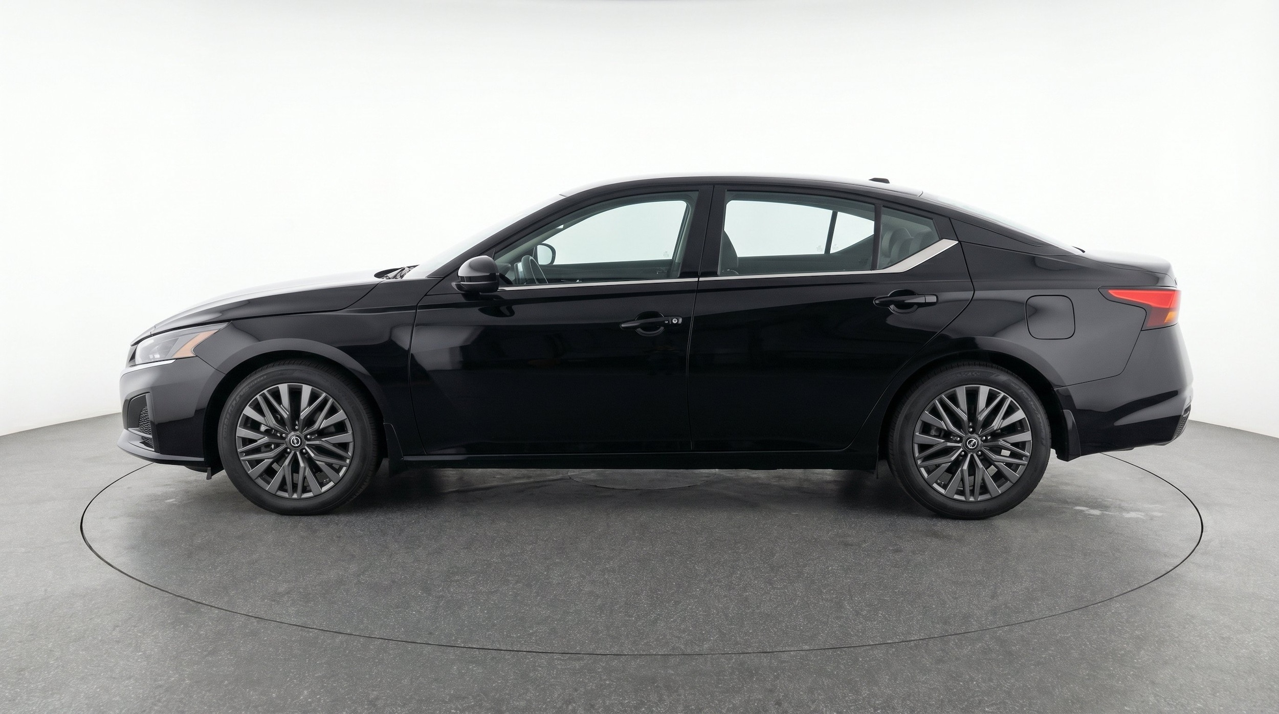 Thumbnail: 2026 Nissan Altima - 5