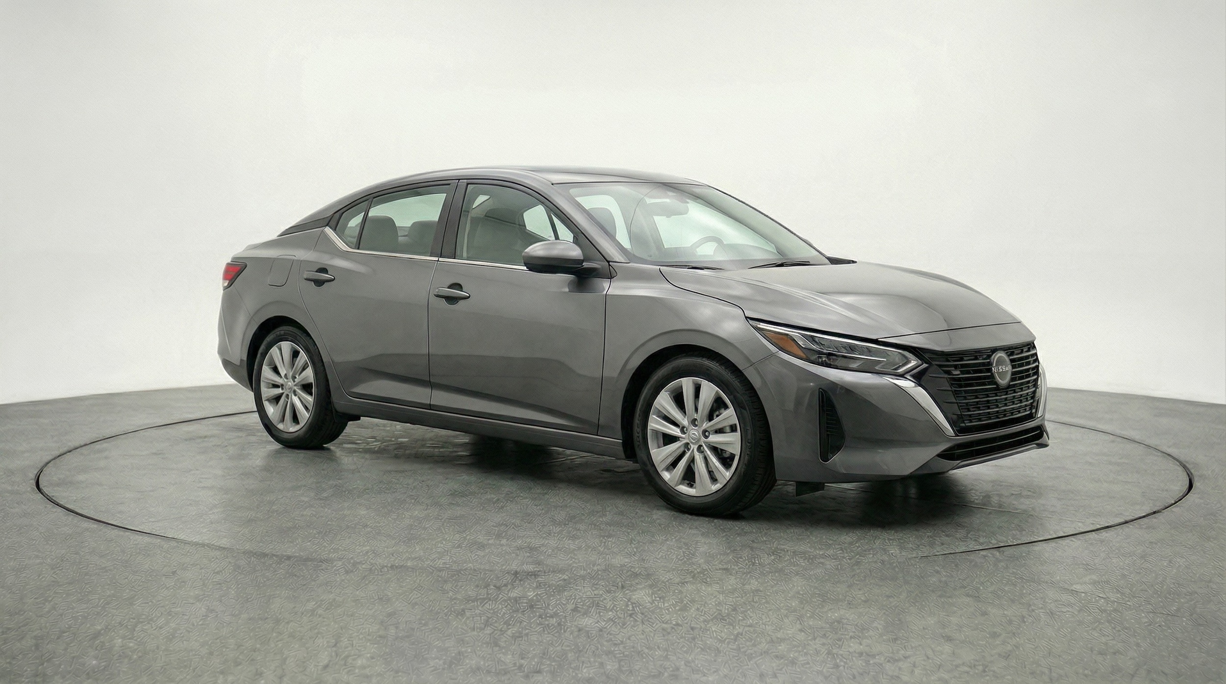 Thumbnail: 2025 Nissan Sentra - 1