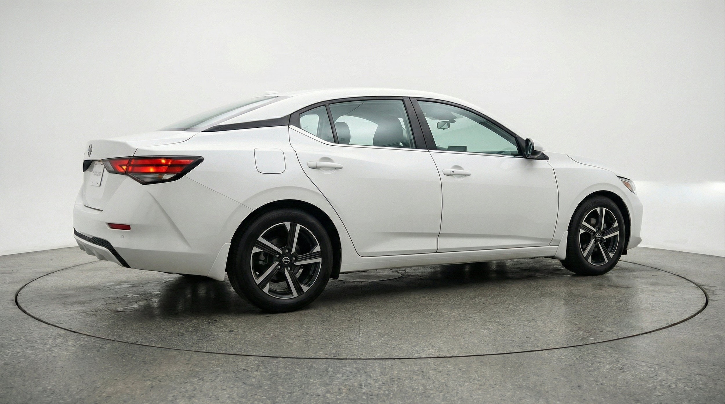 Thumbnail: 2025 Nissan Sentra - 9