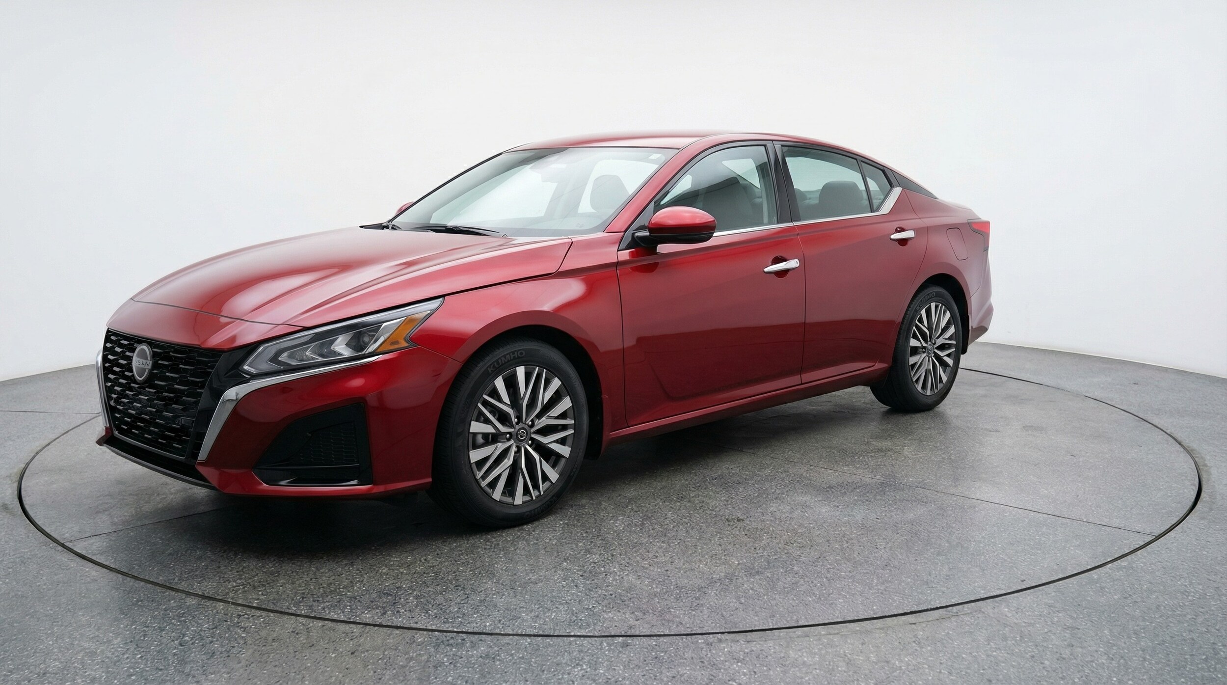 Thumbnail: 2025 Nissan Altima - 3