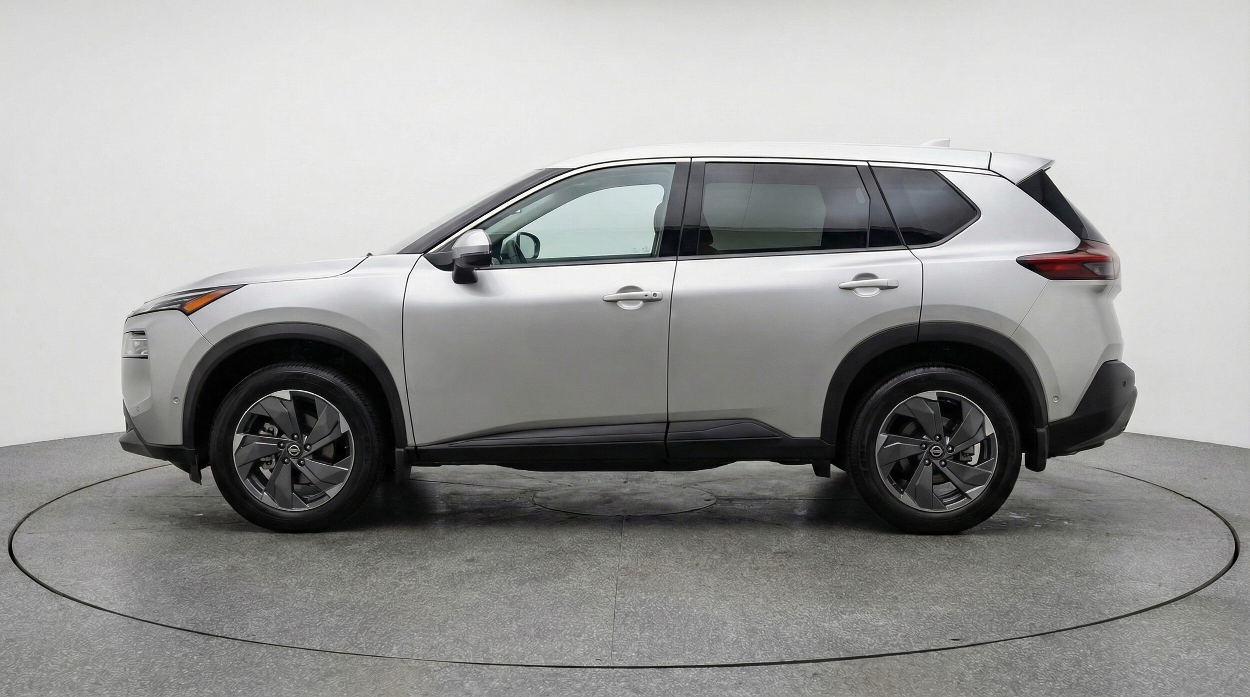 Thumbnail: 2025 Nissan Rogue - 4