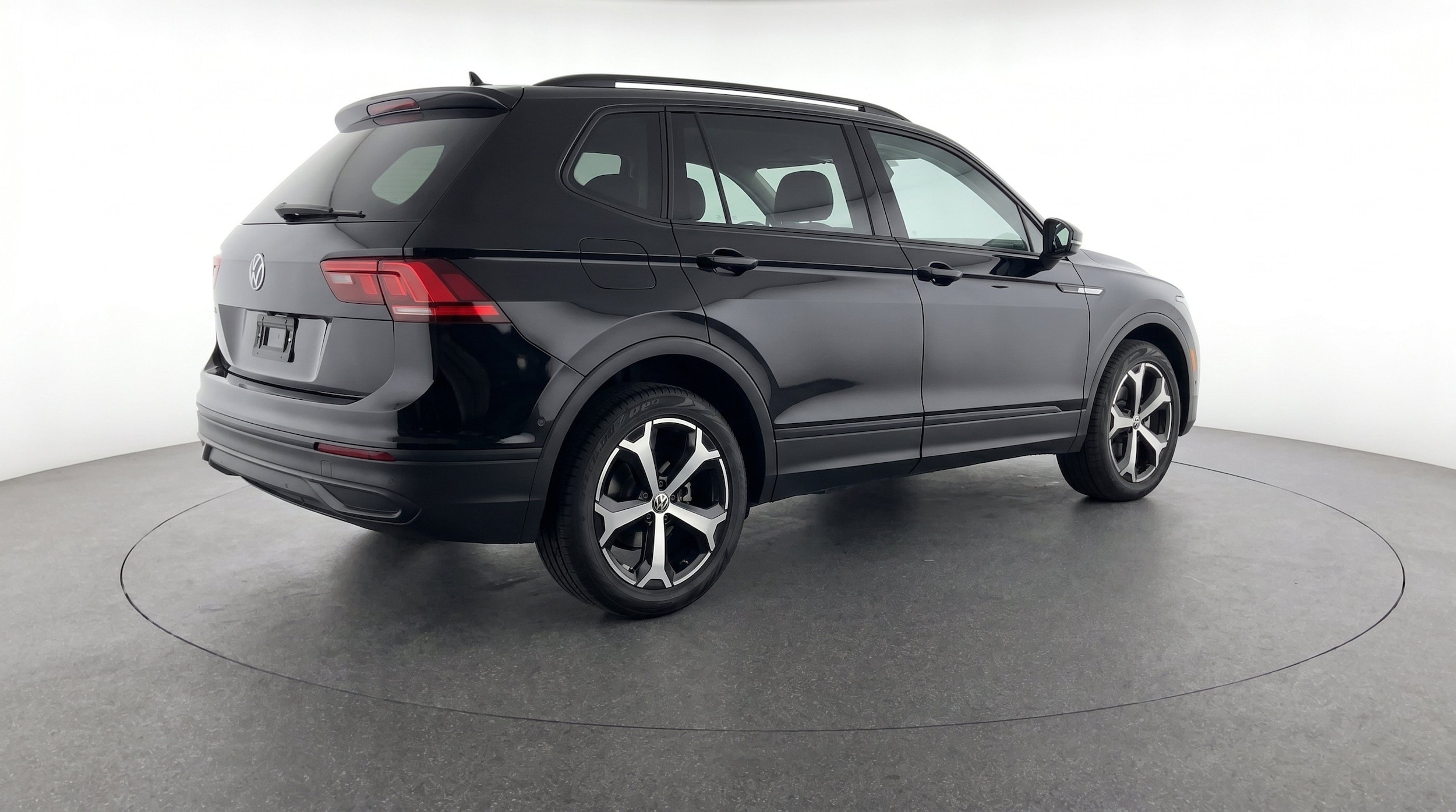 Thumbnail: 2026 Volkswagen Tiguan - 9