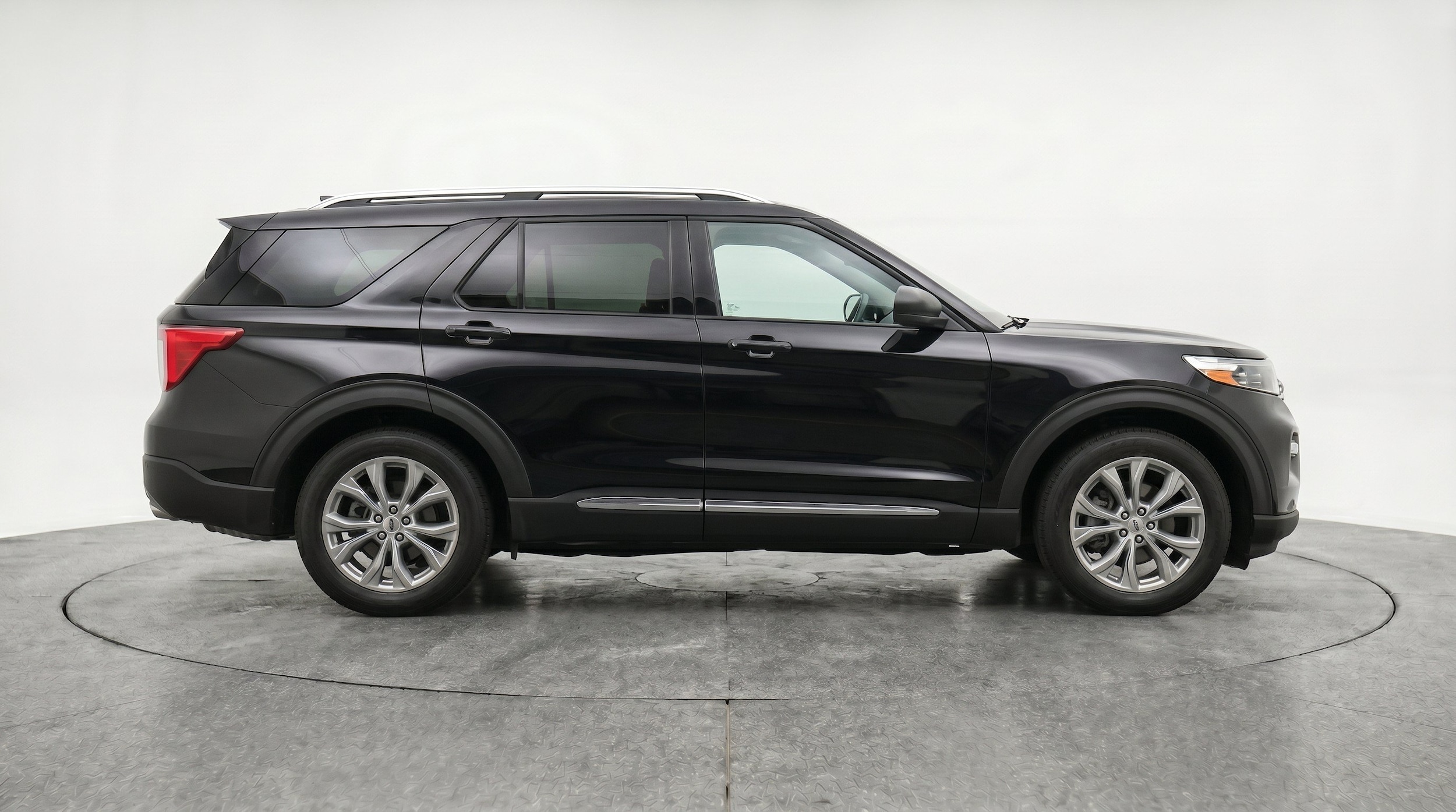 Thumbnail: 2024 Ford Explorer - 11