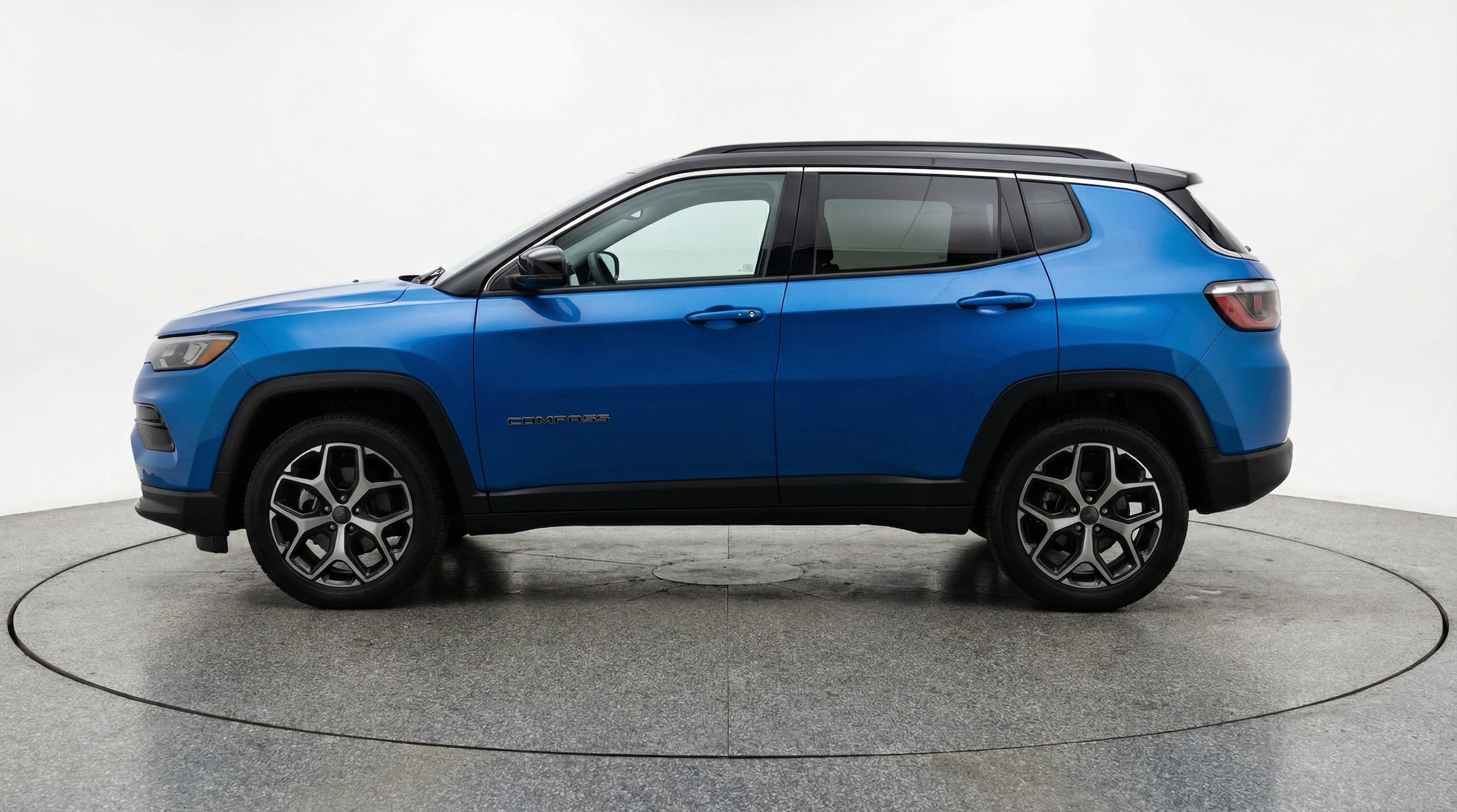 Thumbnail: 2025 Jeep Compass - 4