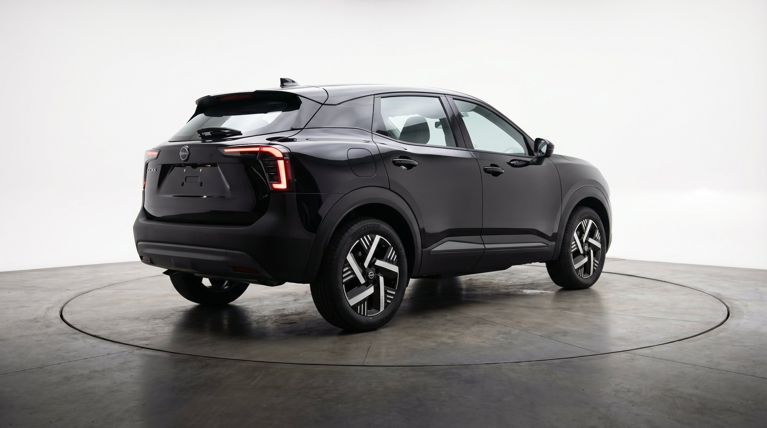 Thumbnail: 2026 Nissan Kicks - 9