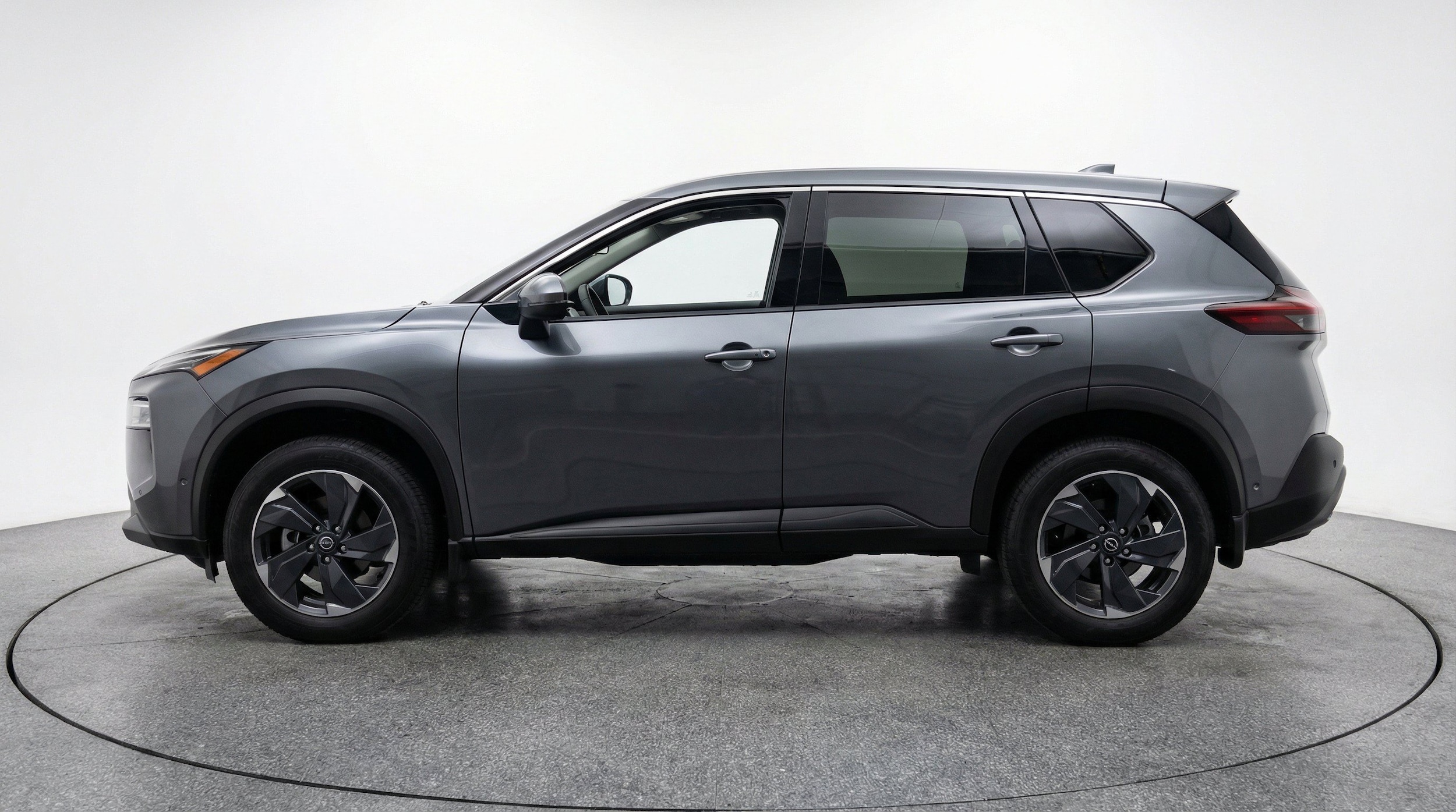 Thumbnail: 2025 Nissan Rogue - 5