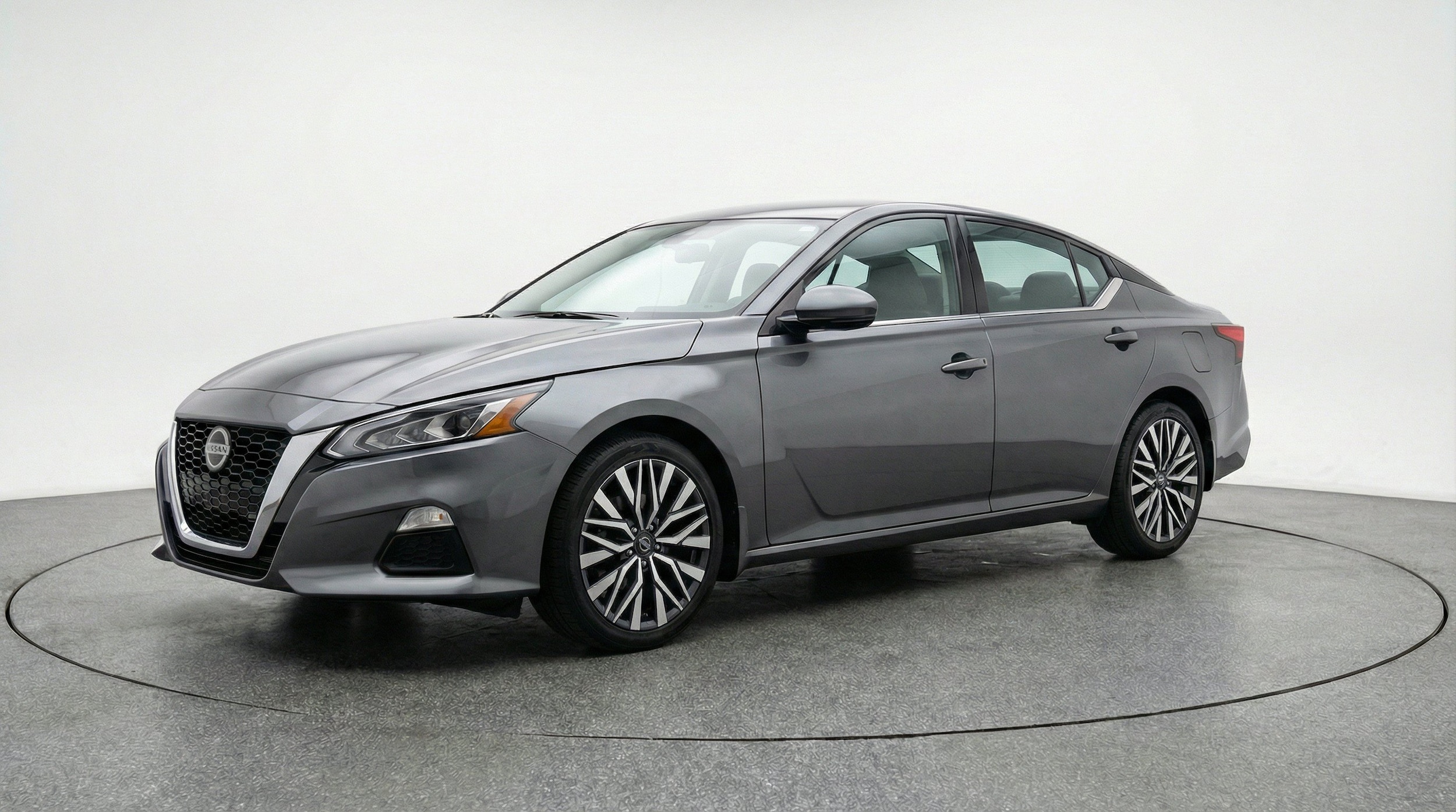 Thumbnail: 2025 Nissan Altima - 3