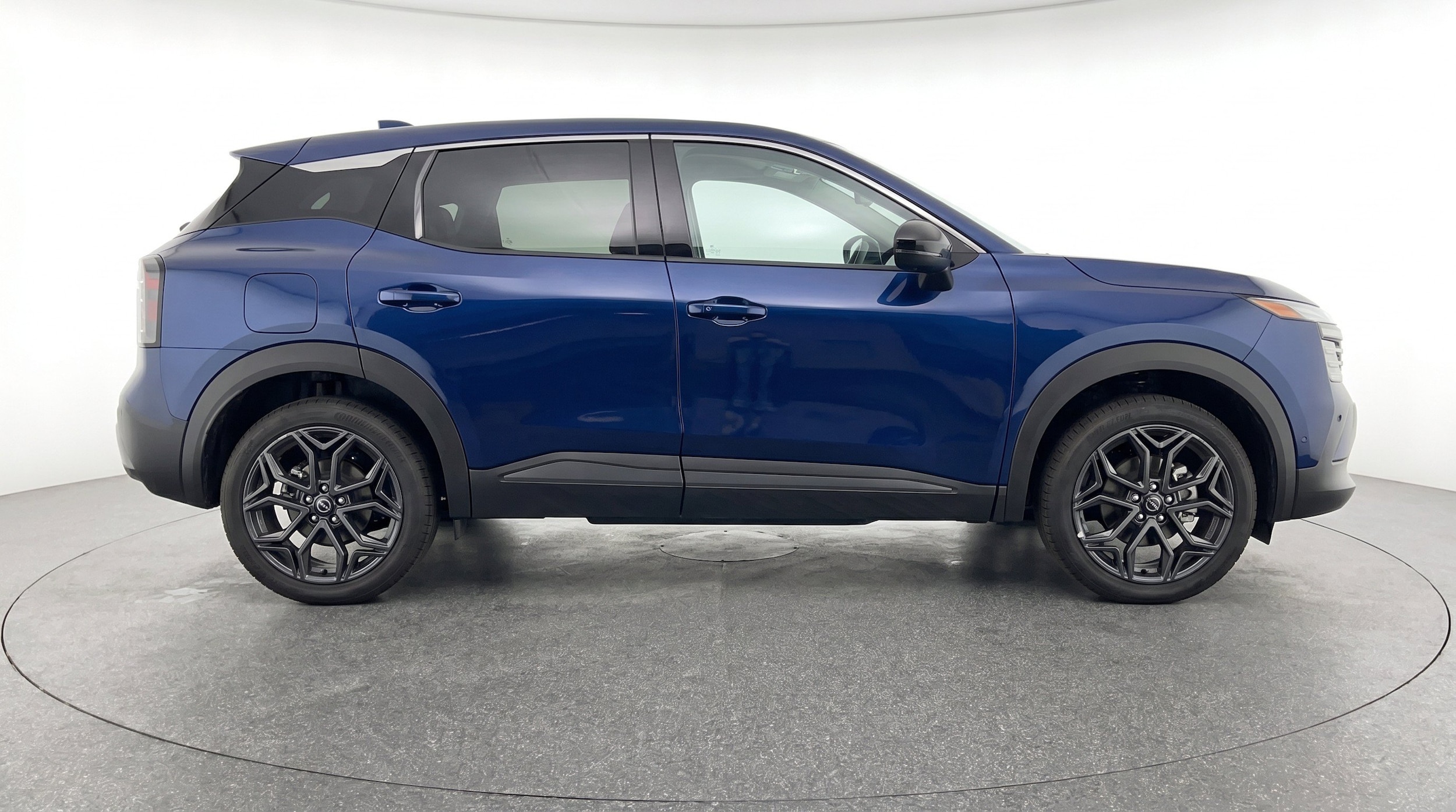 Thumbnail: 2026 Nissan Kicks - 10