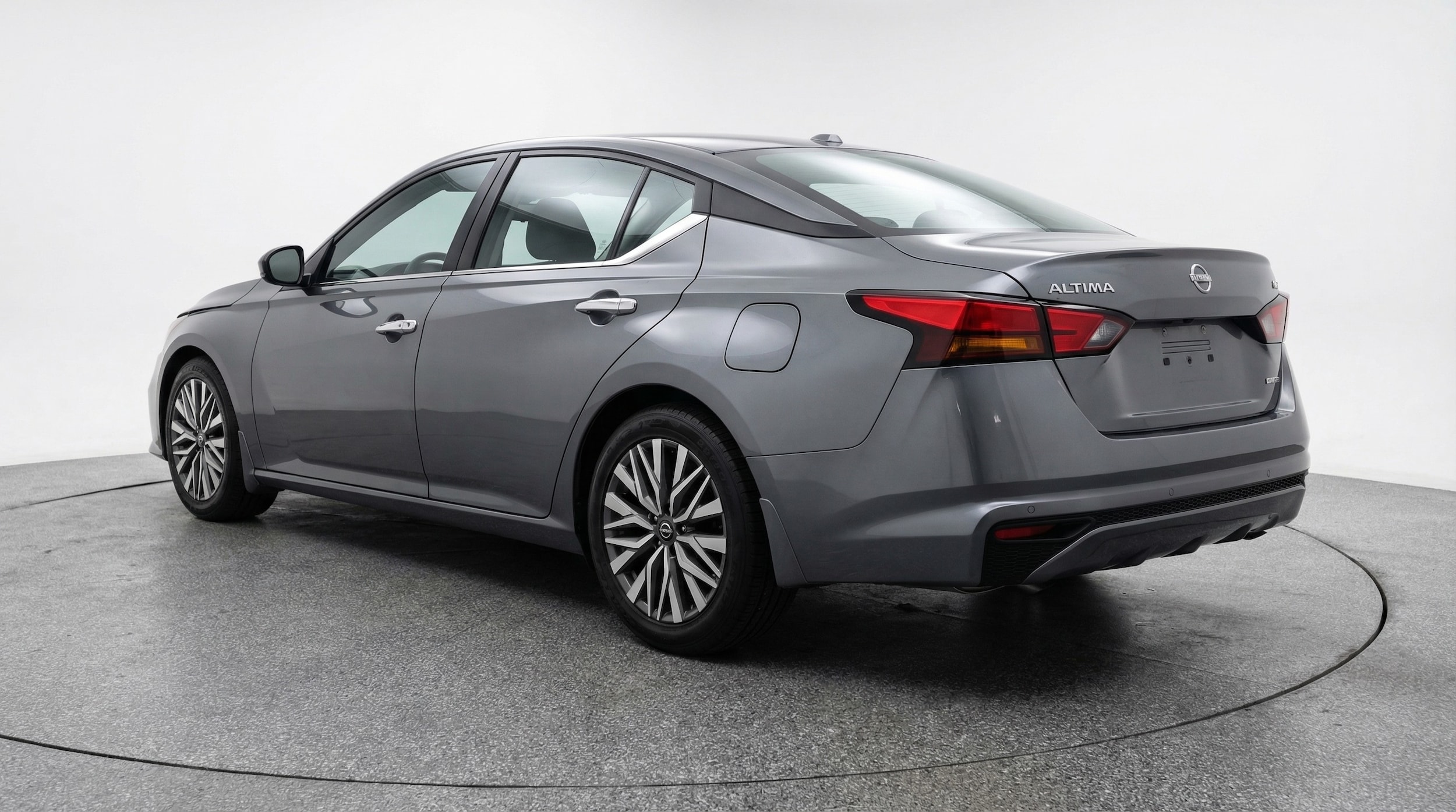 Thumbnail: 2025 Nissan Altima - 5