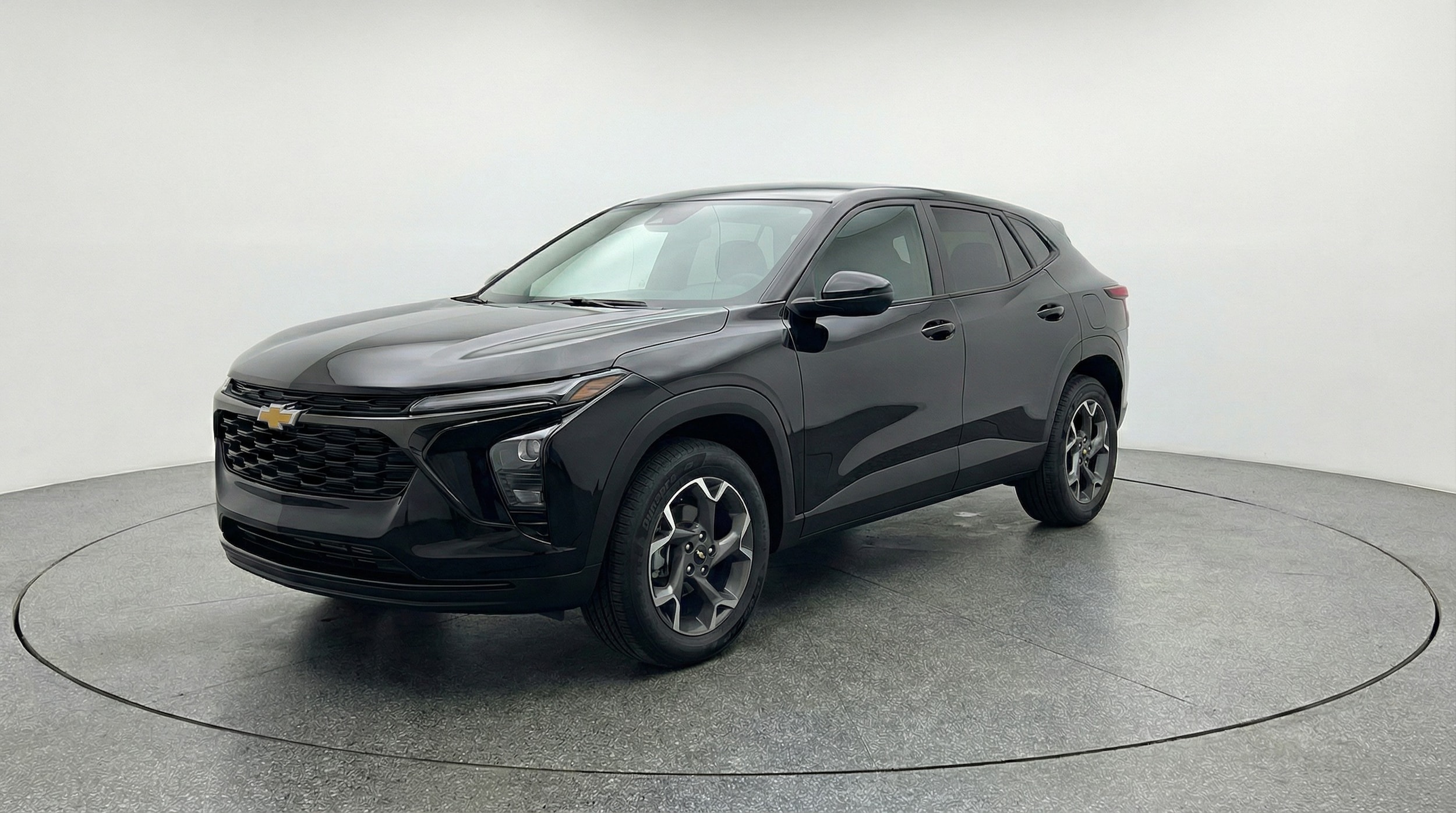 Thumbnail: 2025 Chevrolet Trax - 3