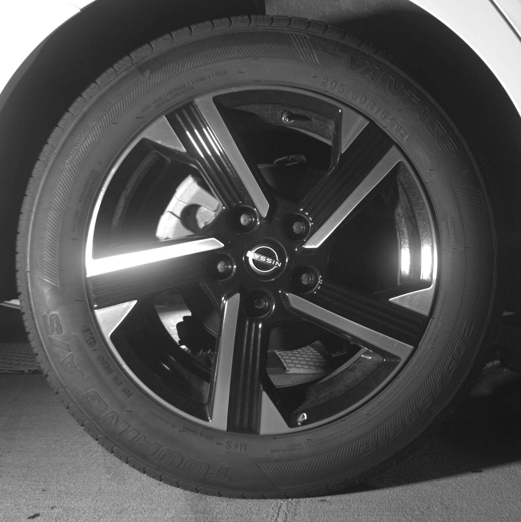 Thumbnail: 2025 Nissan Sentra - 12