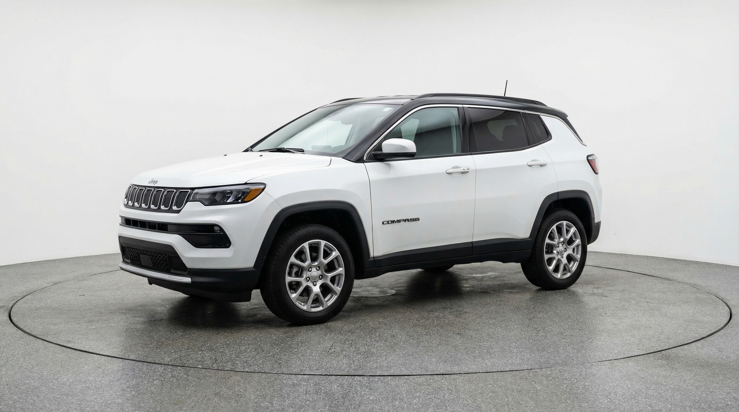Thumbnail: 2025 Jeep Compass - 3