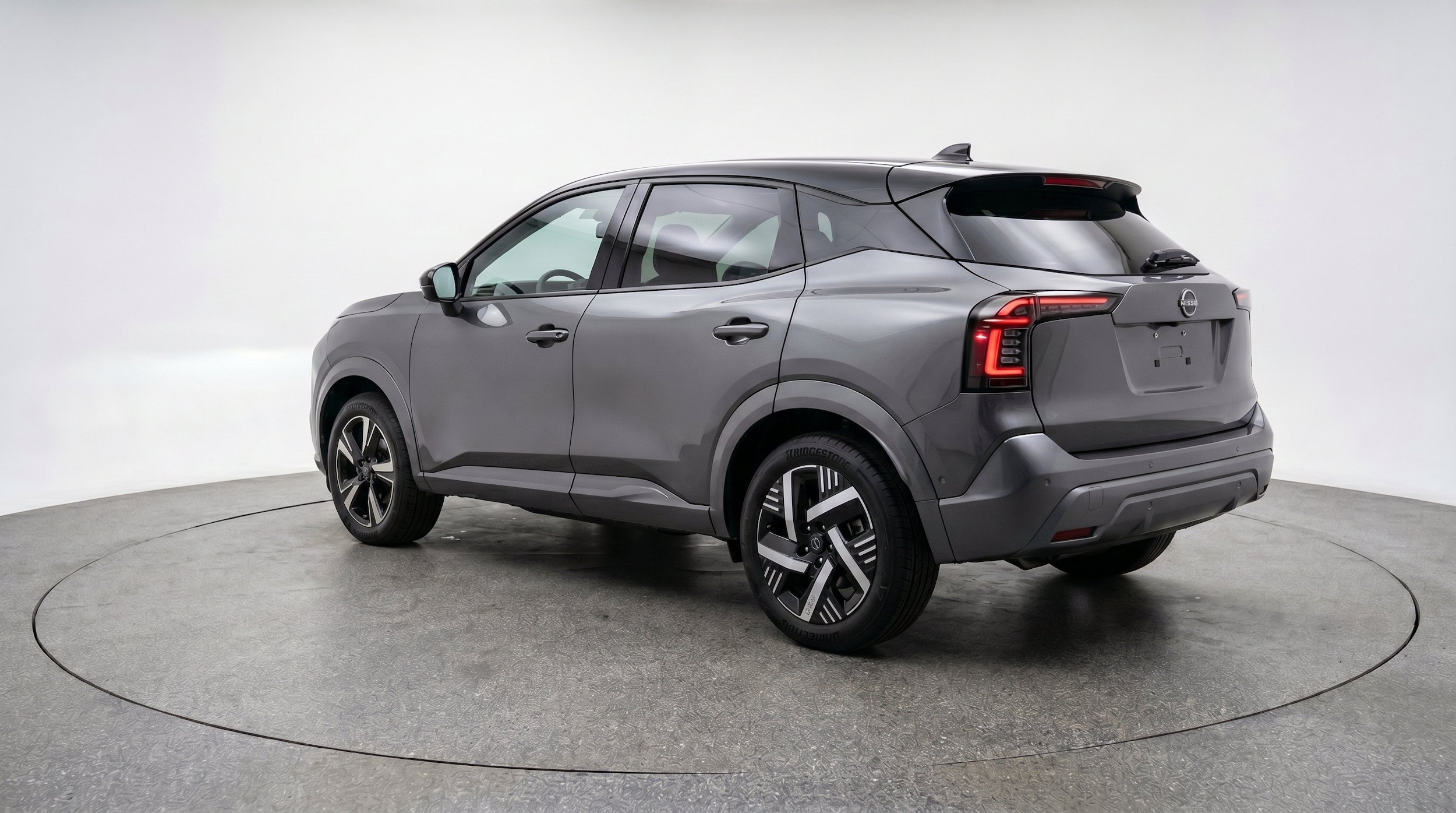 Thumbnail: 2026 Nissan Kicks - 6