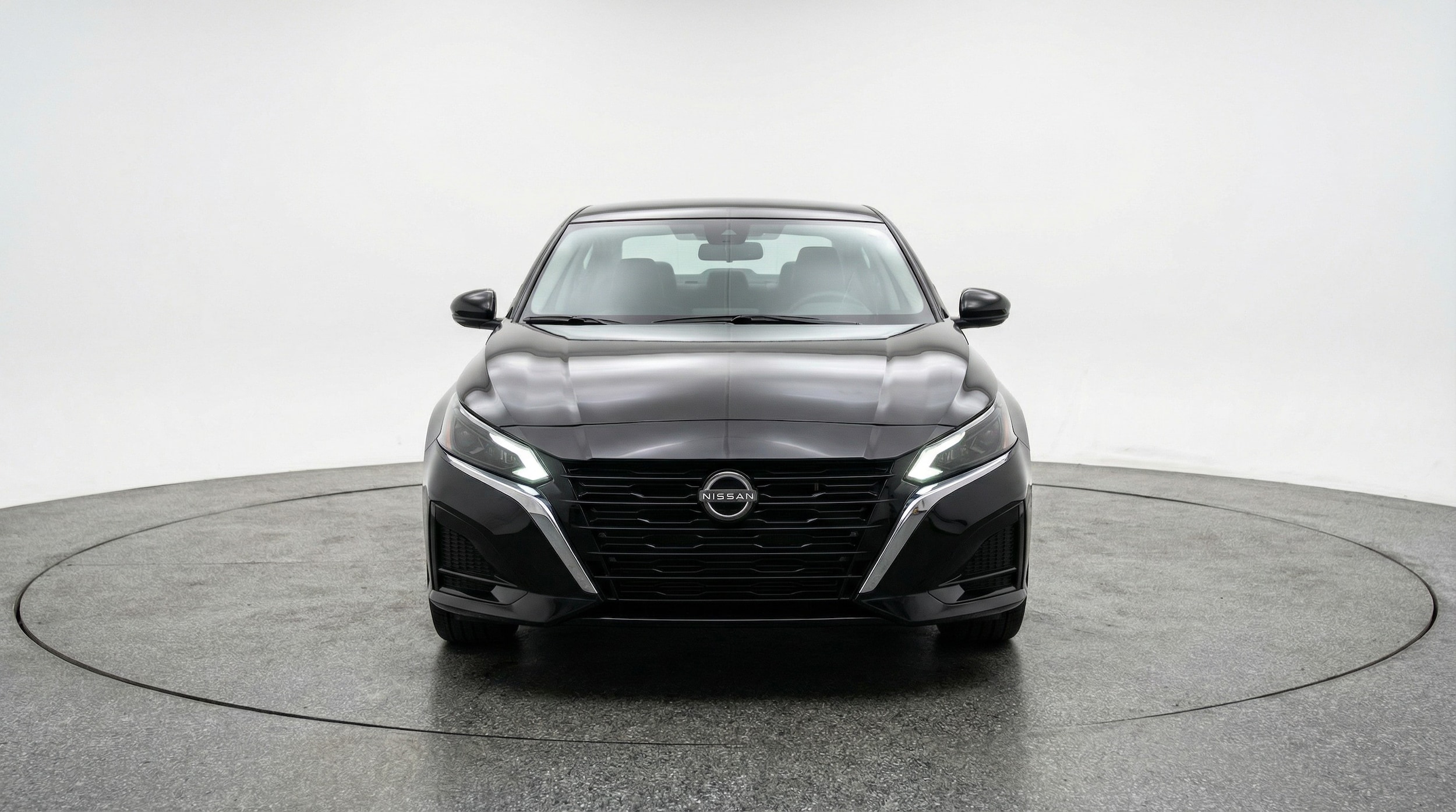 Thumbnail: 2025 Nissan Altima - 2