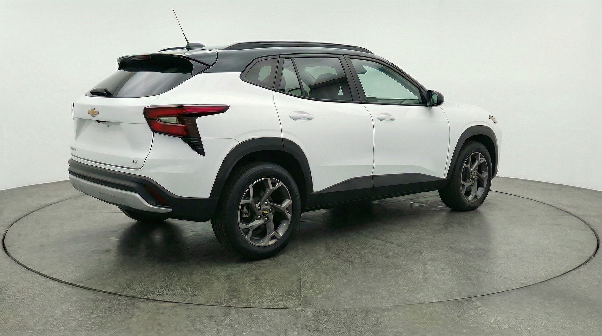 Thumbnail: 2025 Chevrolet Trax - 7