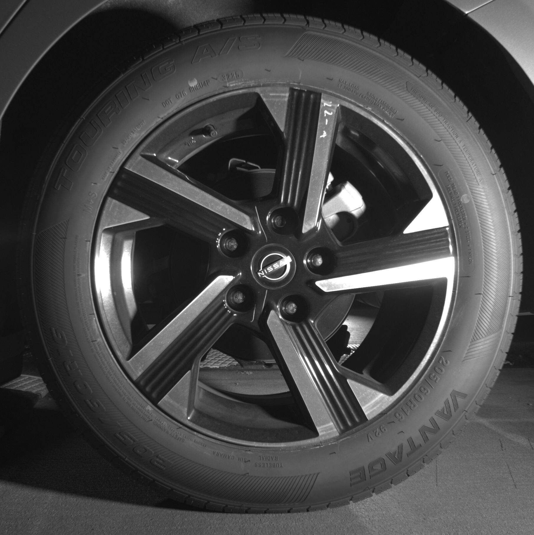 Thumbnail: 2025 Nissan Sentra - 11