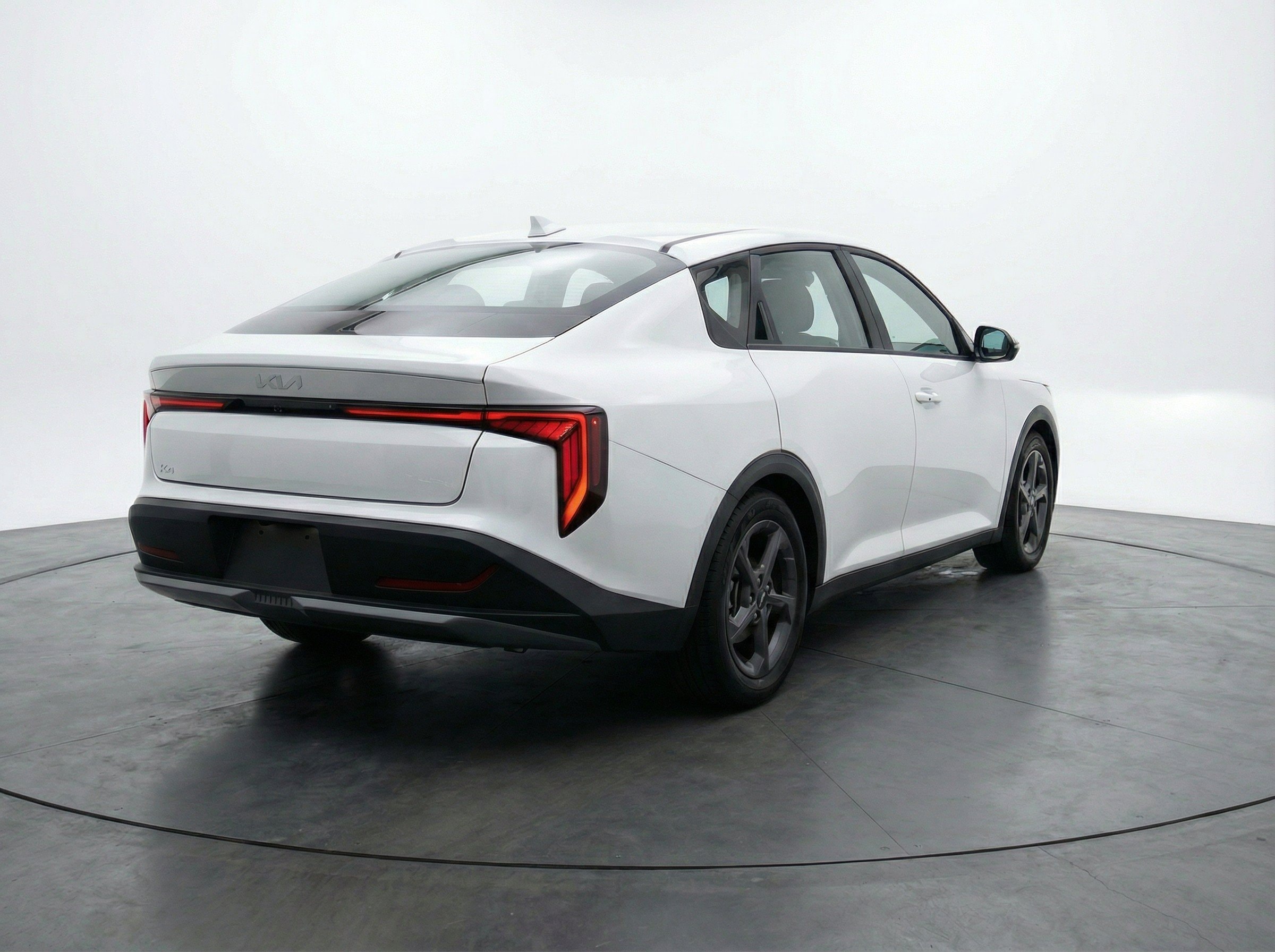 Thumbnail: 2025 Kia K4 - 9