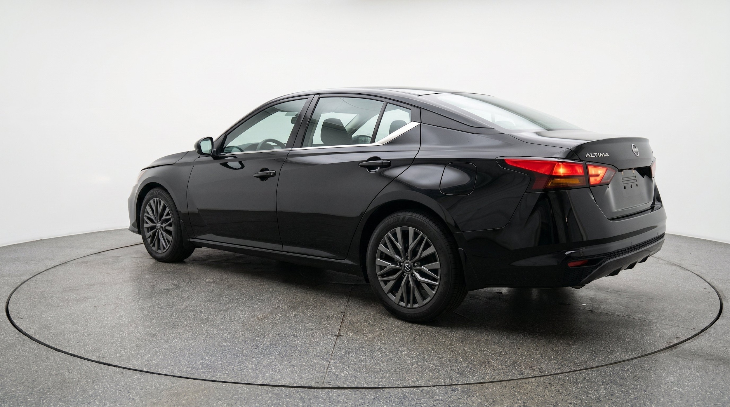 Thumbnail: 2026 Nissan Altima - 6