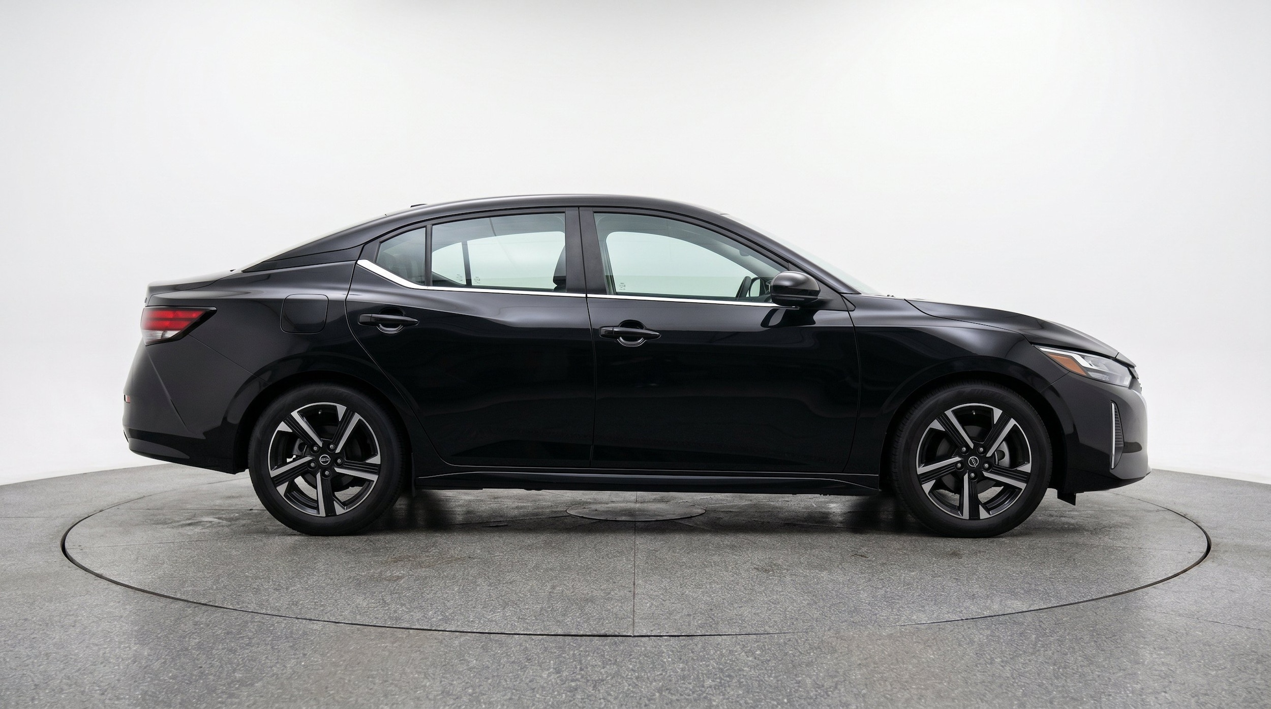 Thumbnail: 2025 Nissan Sentra - 11