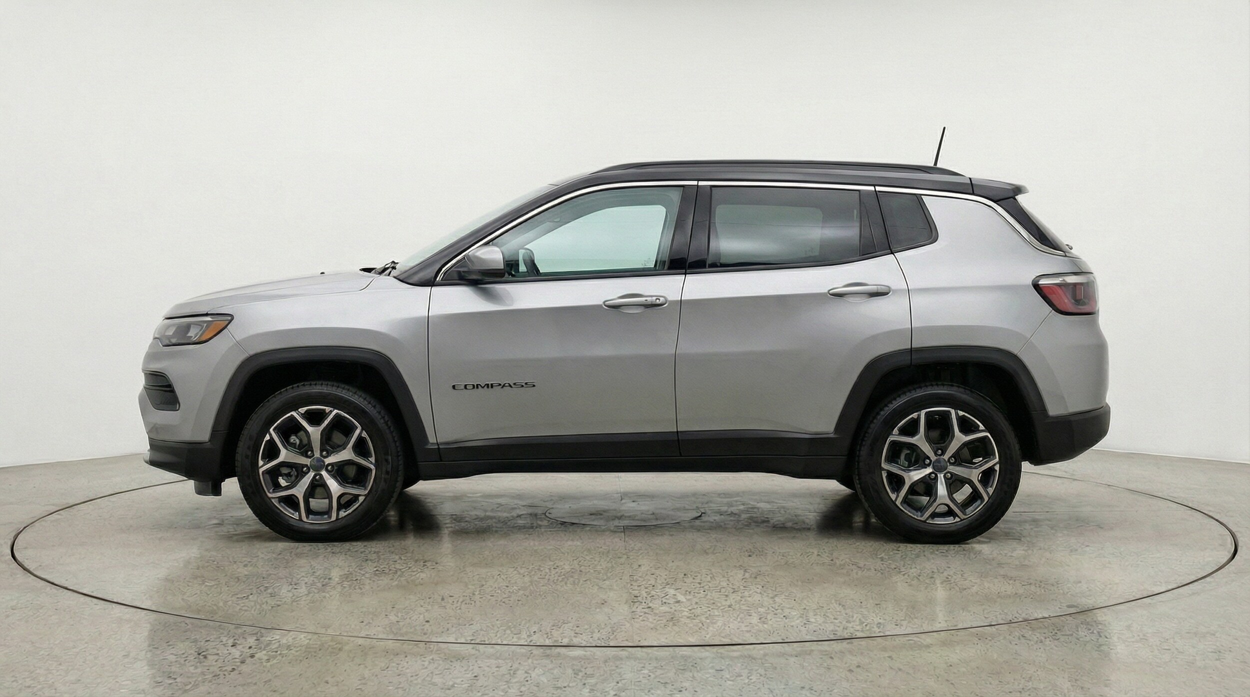 Thumbnail: 2025 Jeep Compass - 4