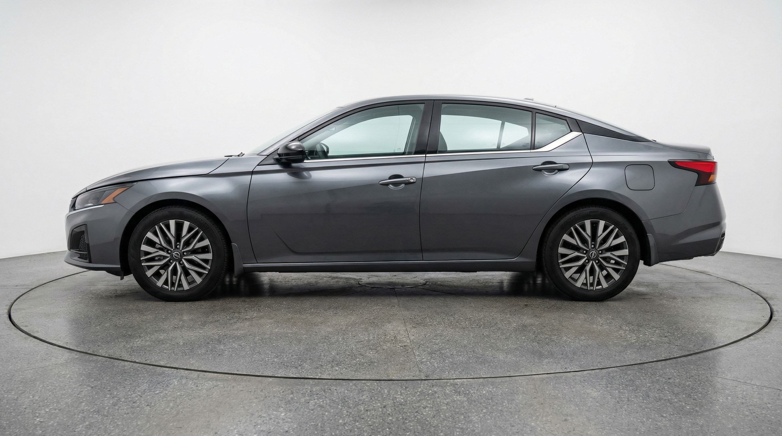 Thumbnail: 2025 Nissan Altima - 4