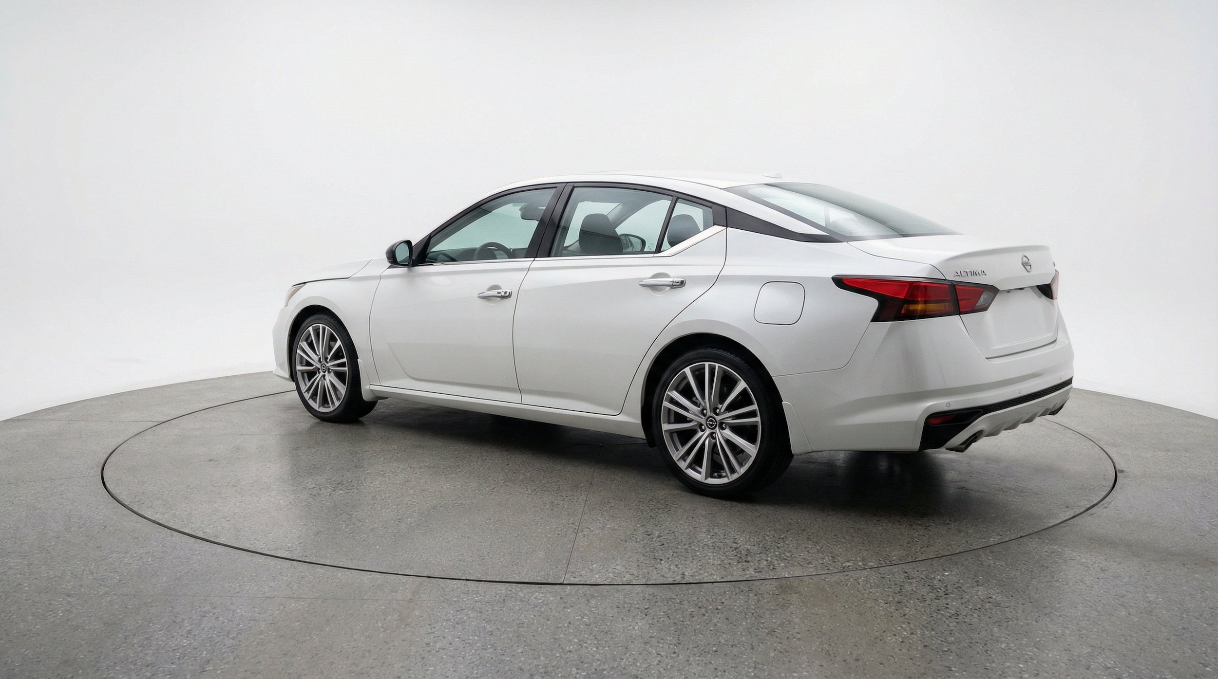 Thumbnail: 2025 Nissan Altima - 6