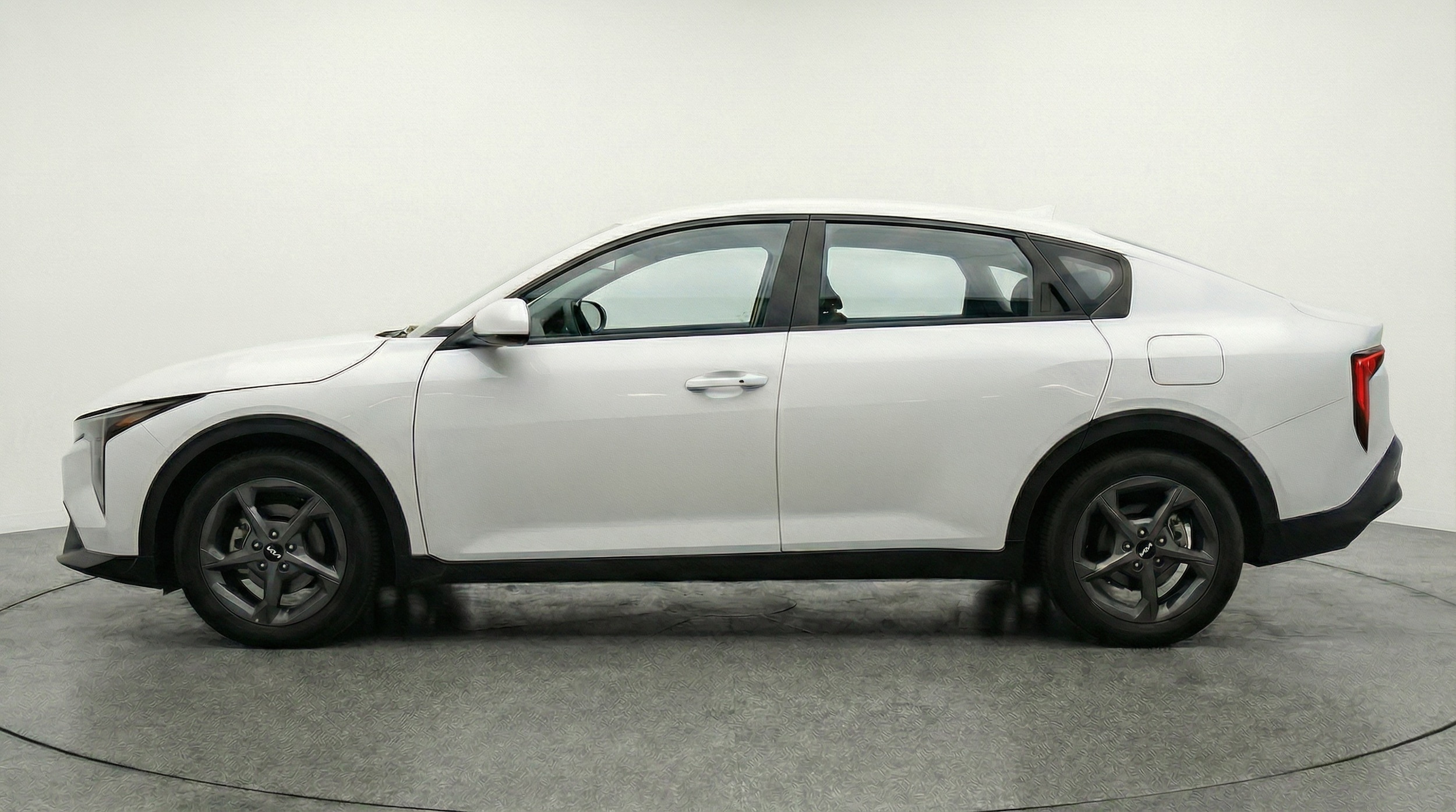 Thumbnail: 2025 Kia K4 - 4