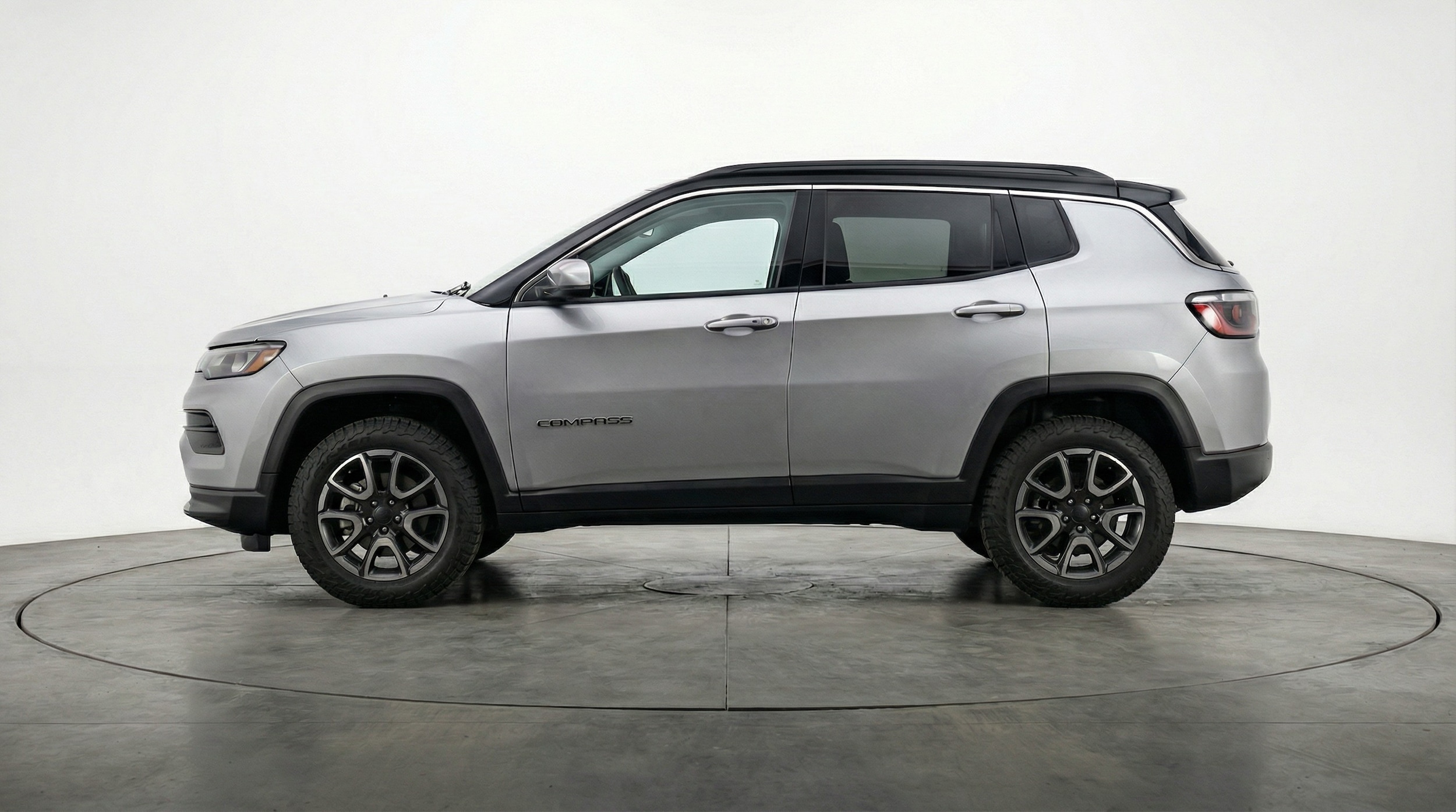 Thumbnail: 2025 Jeep Compass - 4