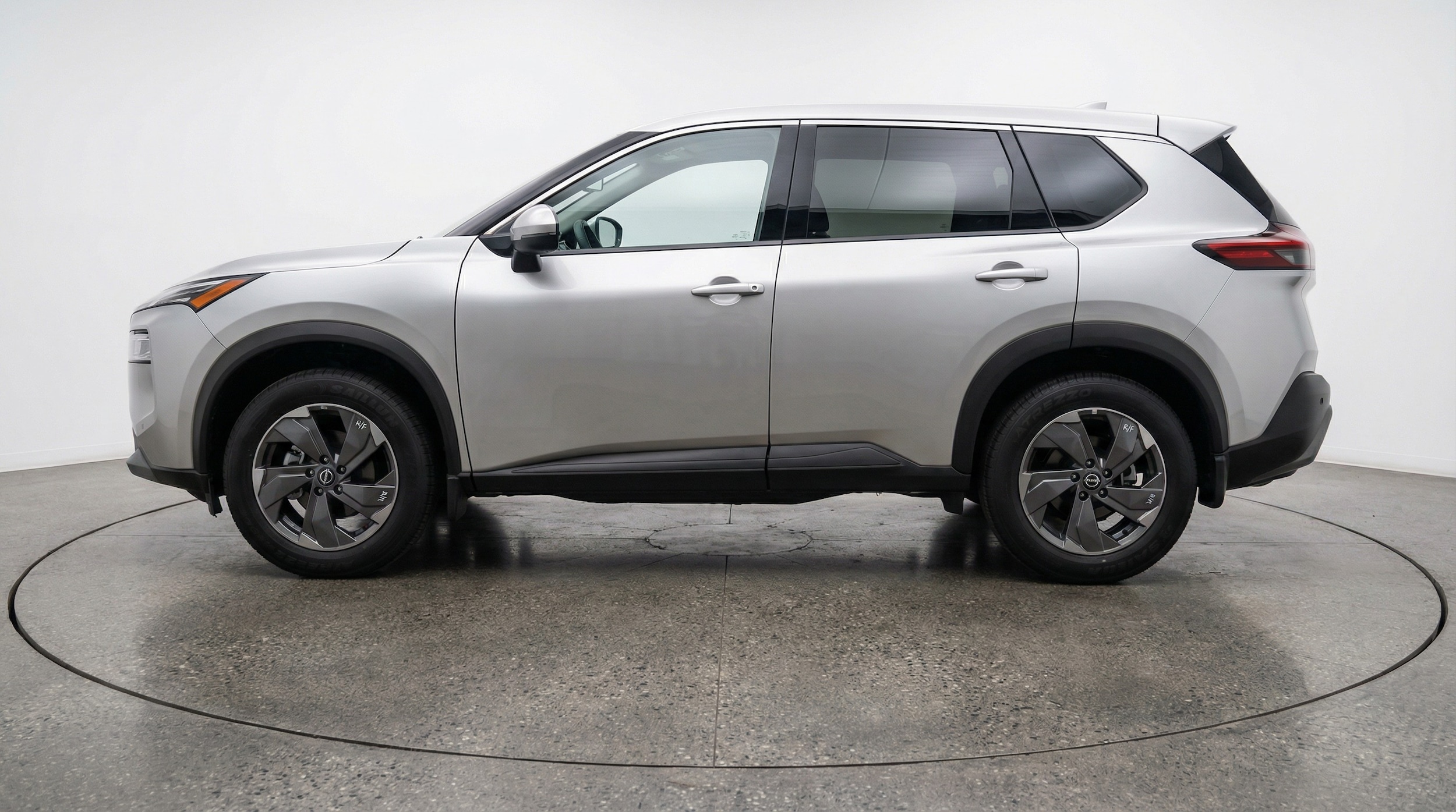 Thumbnail: 2025 Nissan Rogue - 4