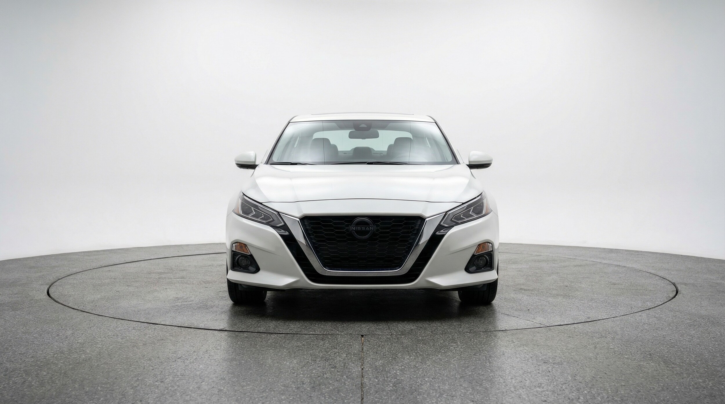 Thumbnail: 2025 Nissan Altima - 2