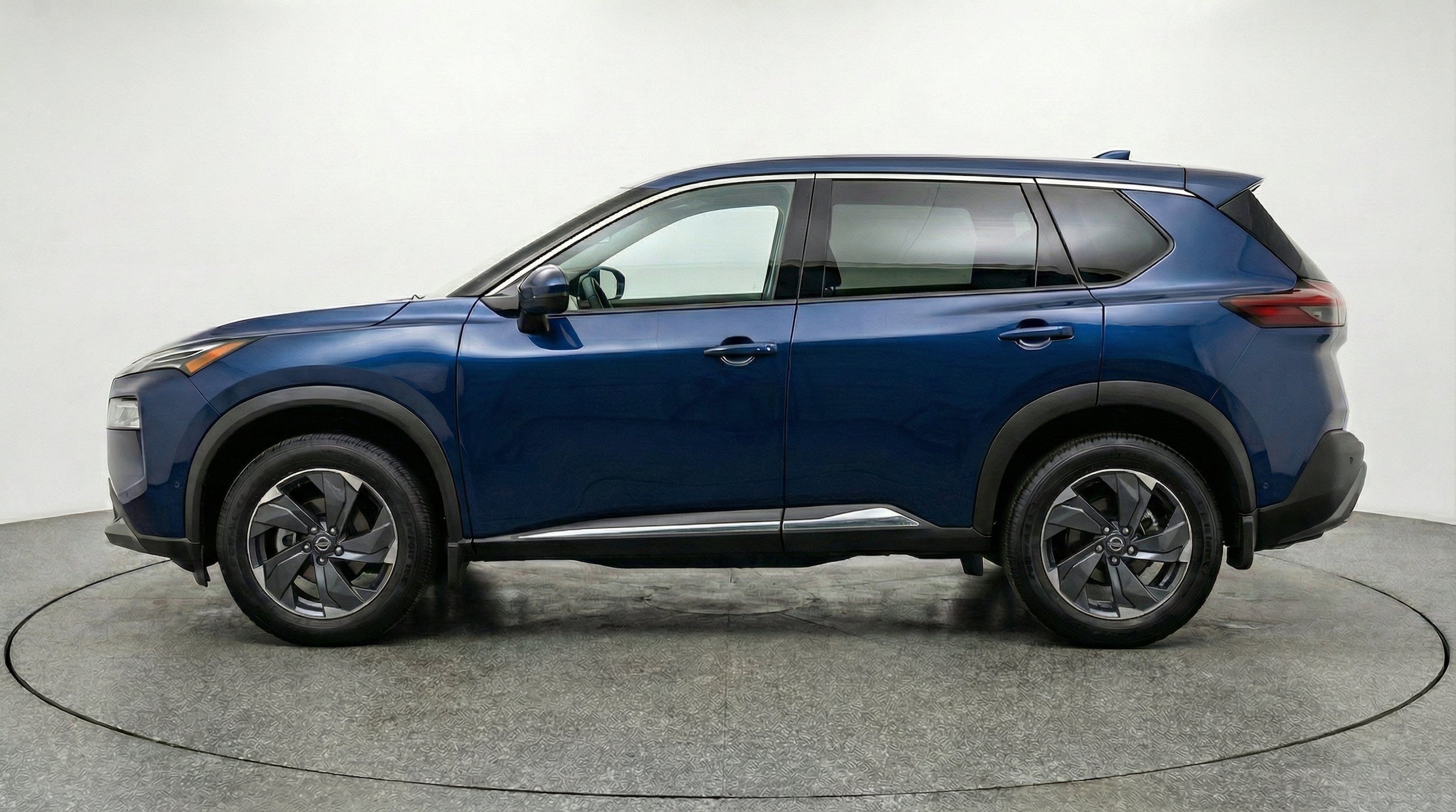 Thumbnail: 2026 Nissan Rogue - 5