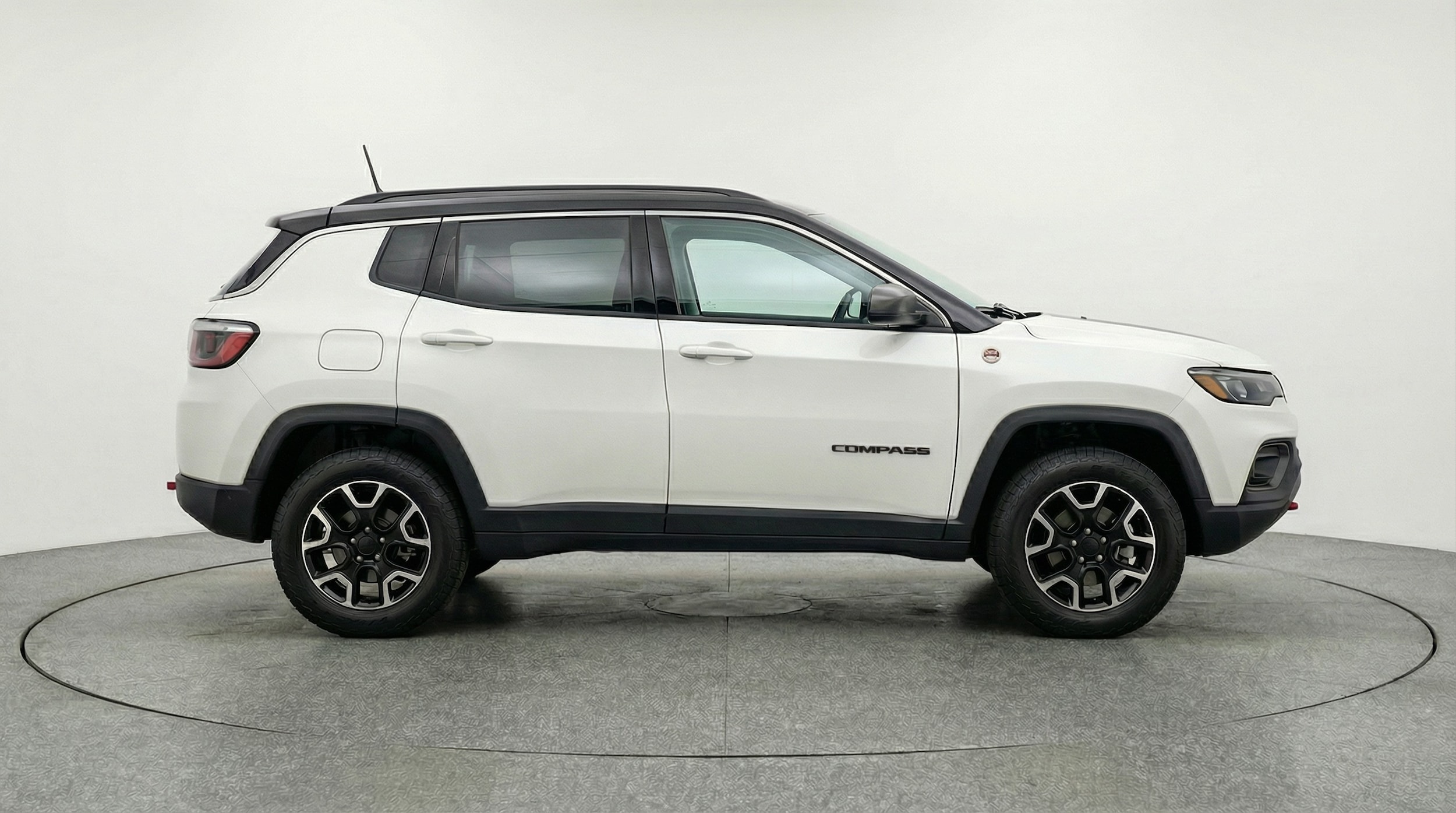 Thumbnail: 2025 Jeep Compass - 8