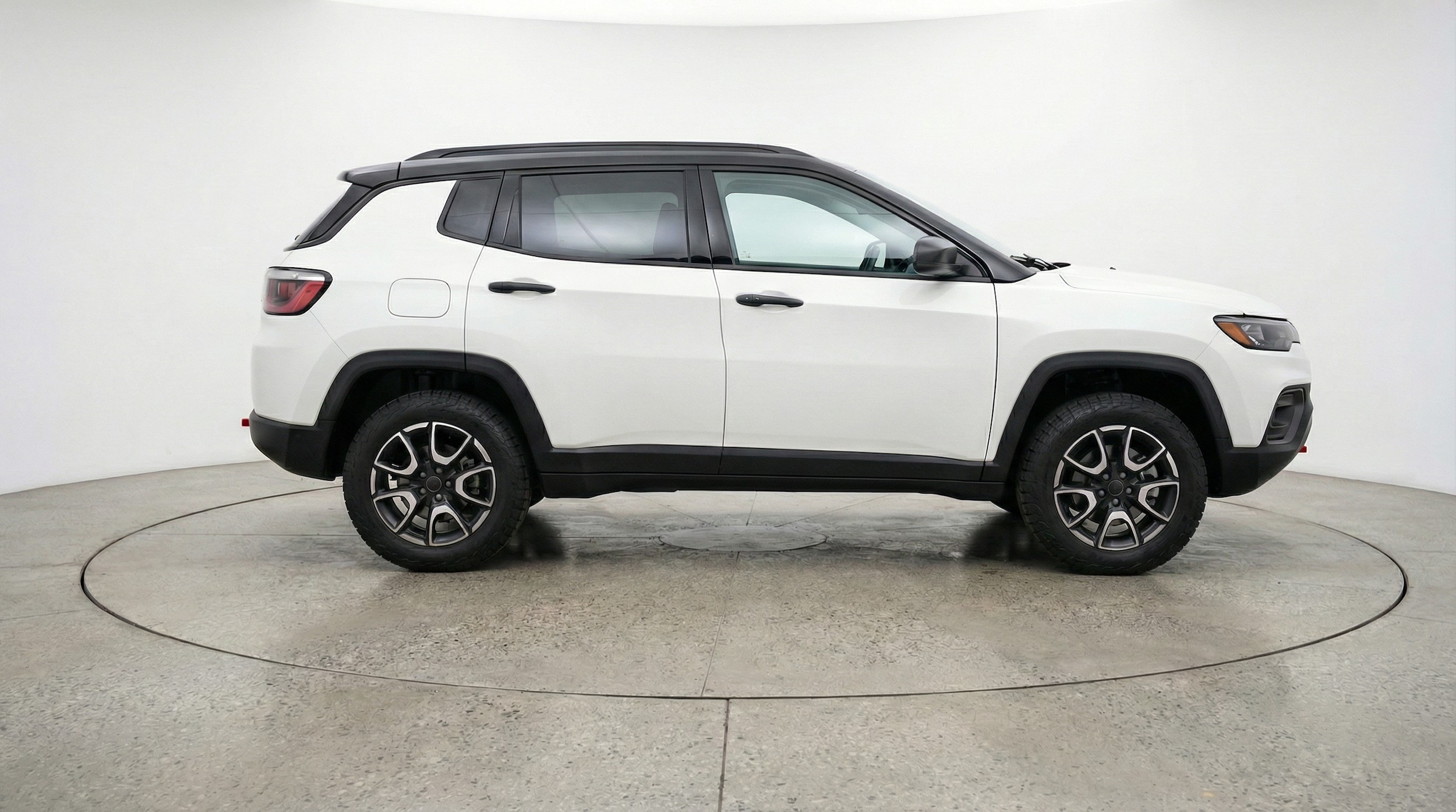 Thumbnail: 2025 Jeep Compass - 8