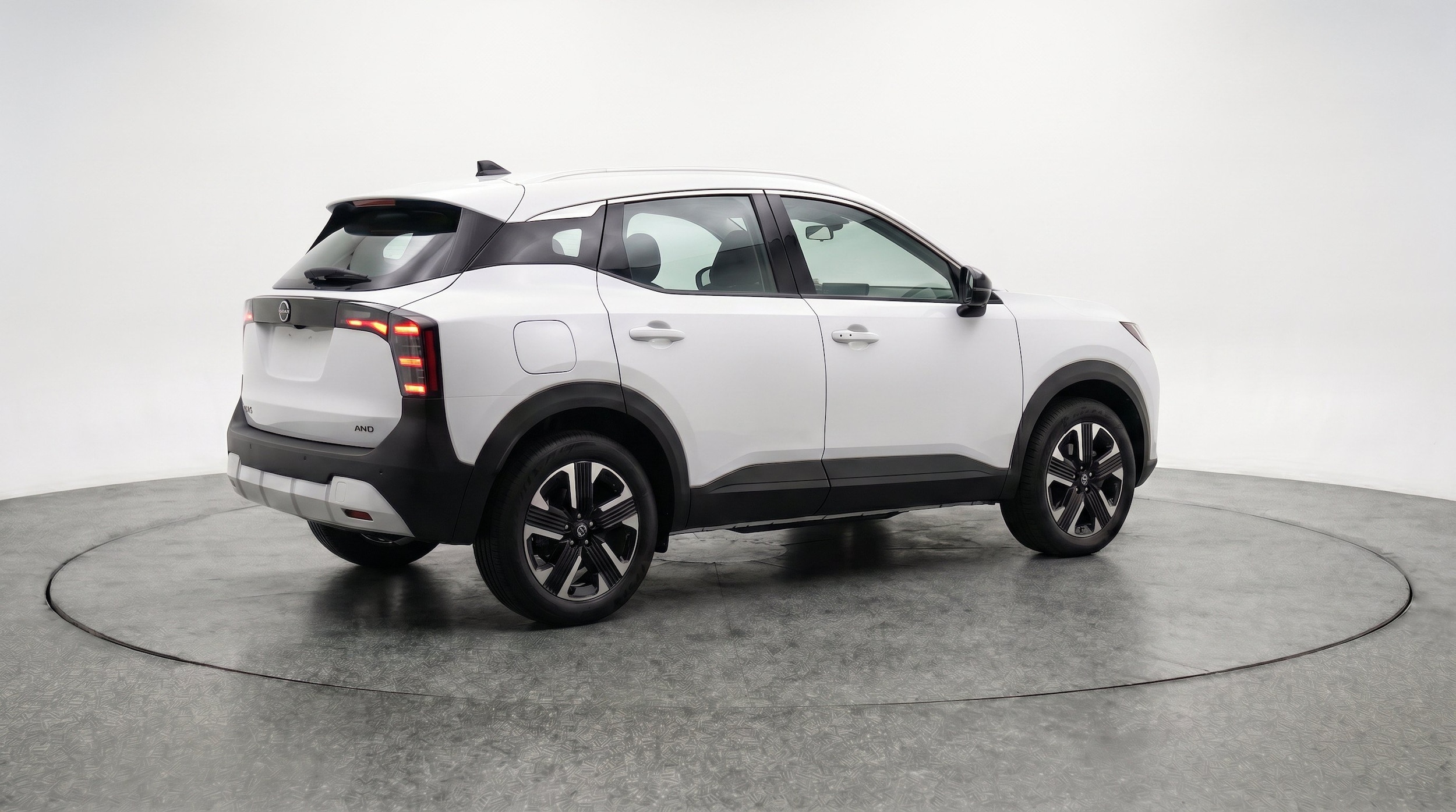 Thumbnail: 2026 Nissan Kicks - 9