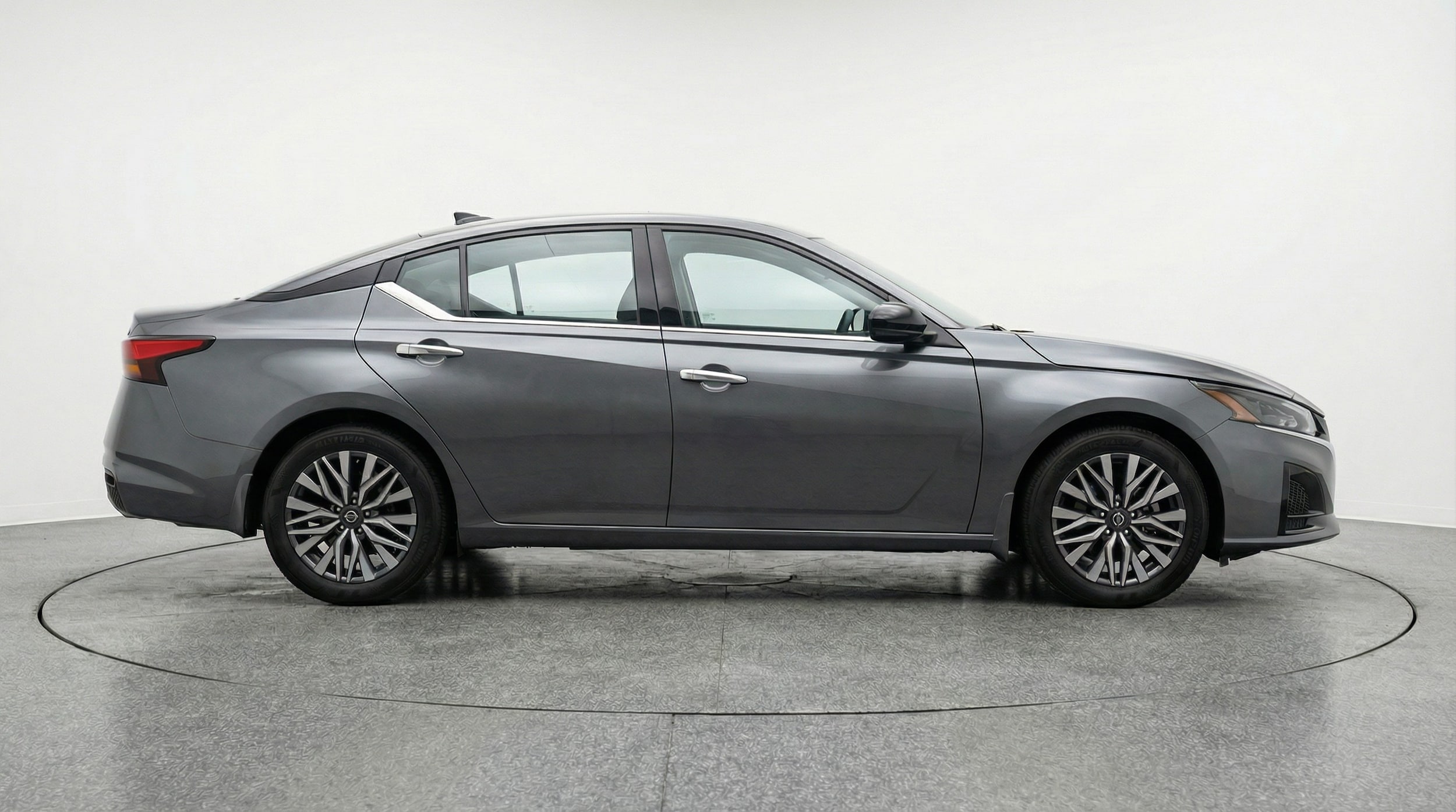 Thumbnail: 2025 Nissan Altima - 8