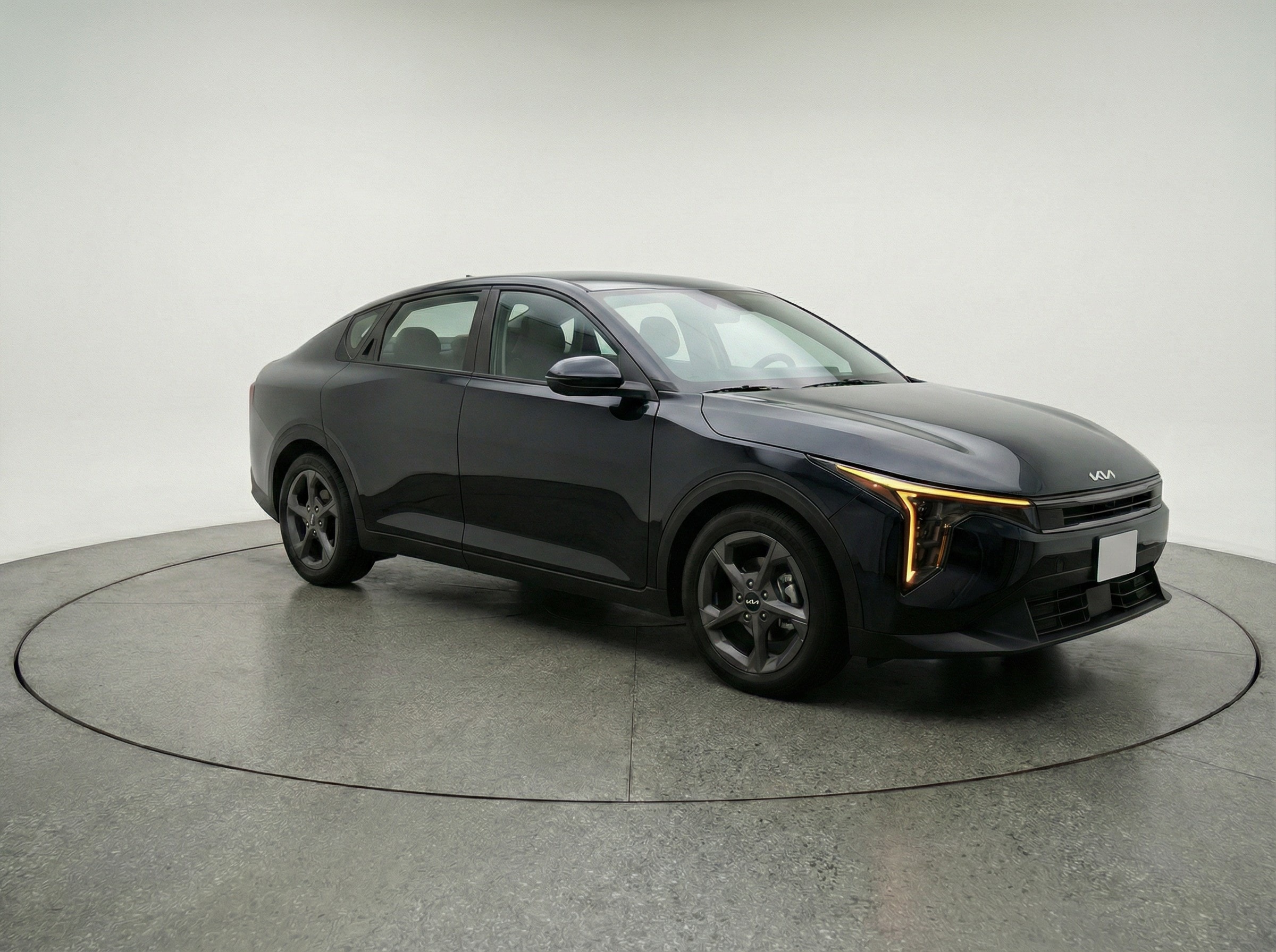 Thumbnail: 2025 Kia K4 - 1